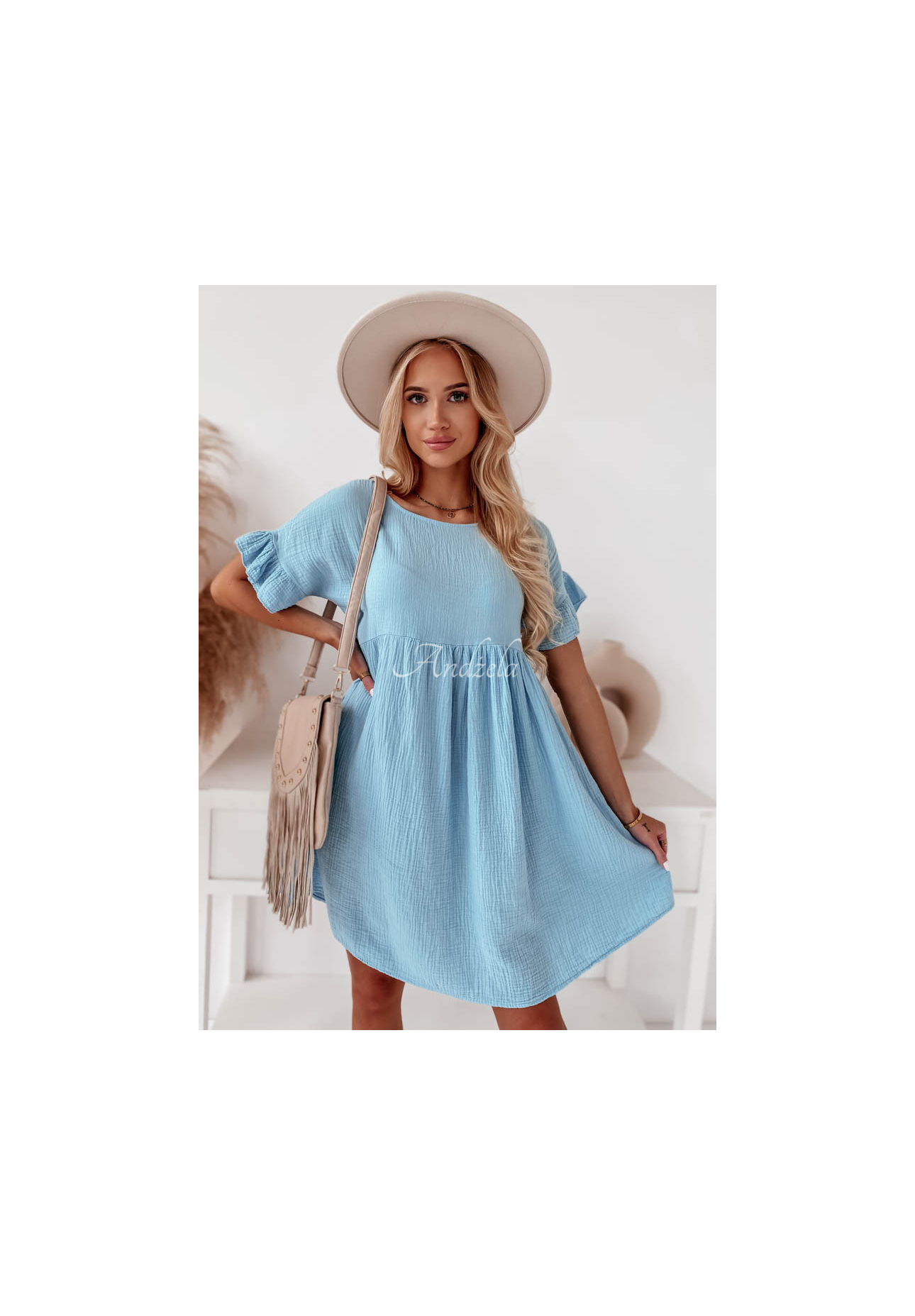 Mušelínové šaty s volánmi Laguna blankytná