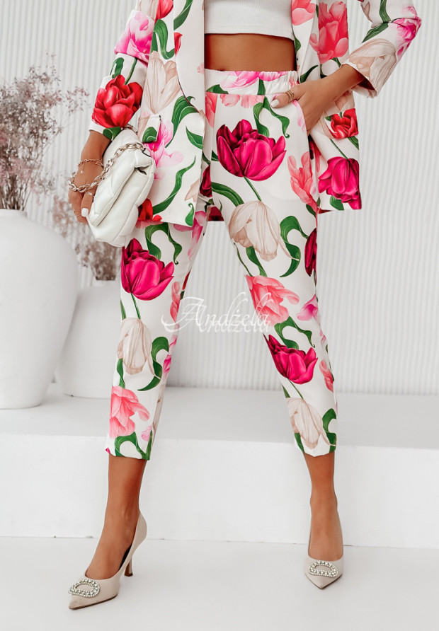 Elegantné nohavice s kvetmi Perfect Moment bielo-ružové