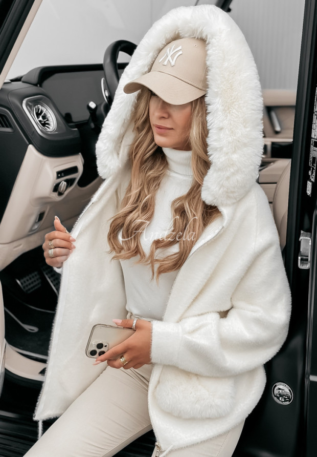 Kabát alpaka s kapucňou a kožuchom Velvet Embrace ecru