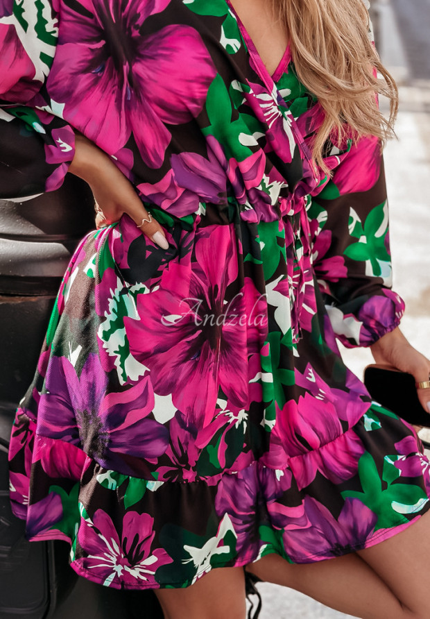 Kvetinové šaty Floral Finesse čierno-fialová