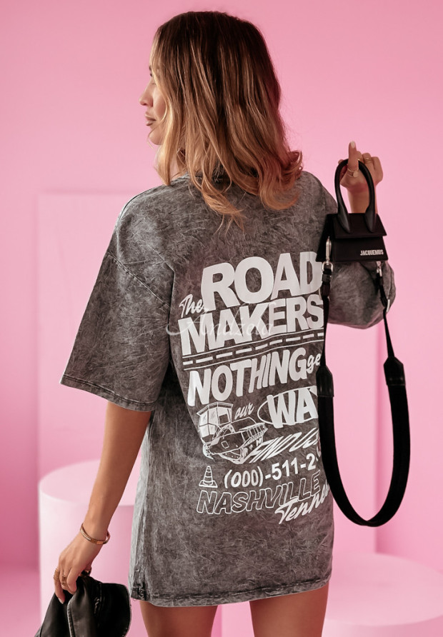 Dlhé tričko s potlačou The Road Makers tmavosivé