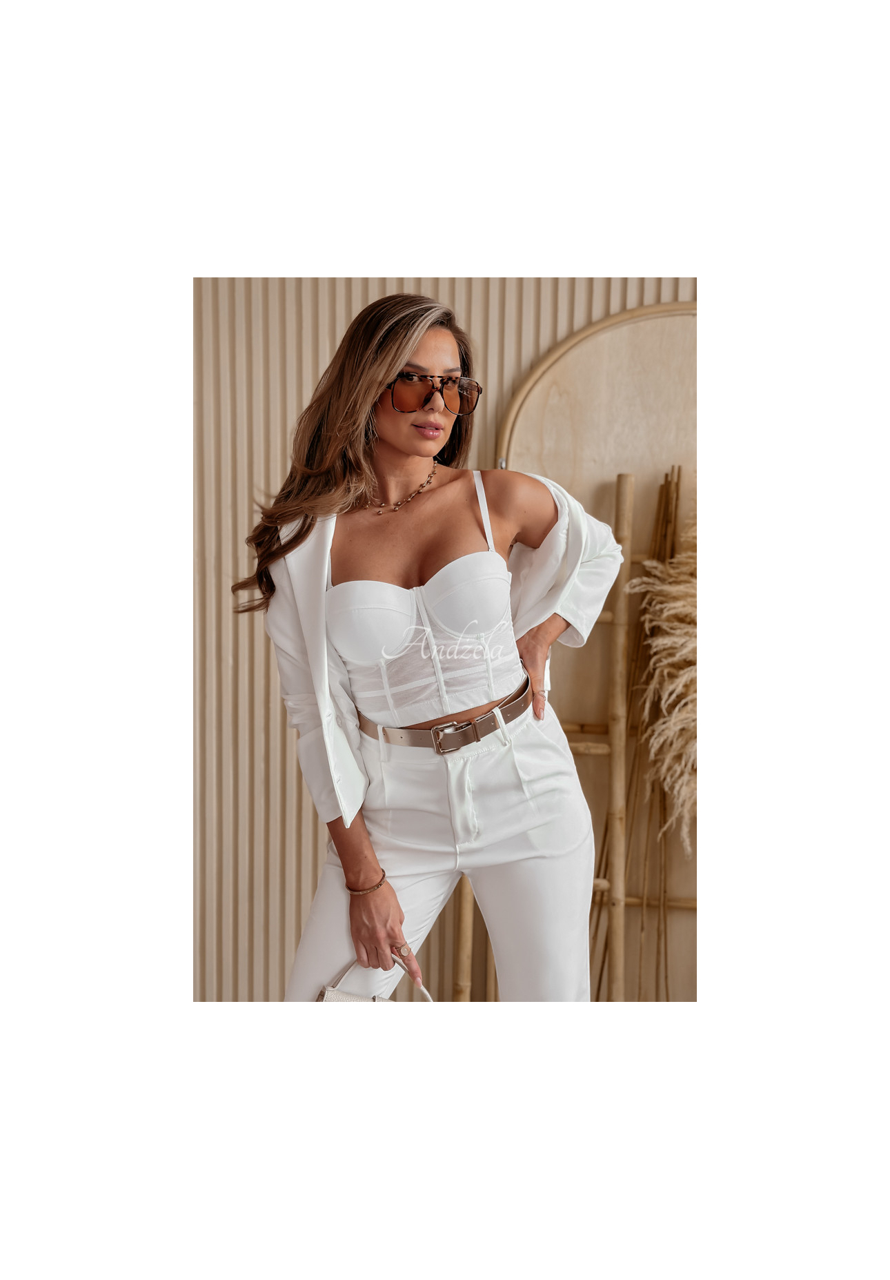 Krátky top na ramienka Dazzling Nightfall Biela