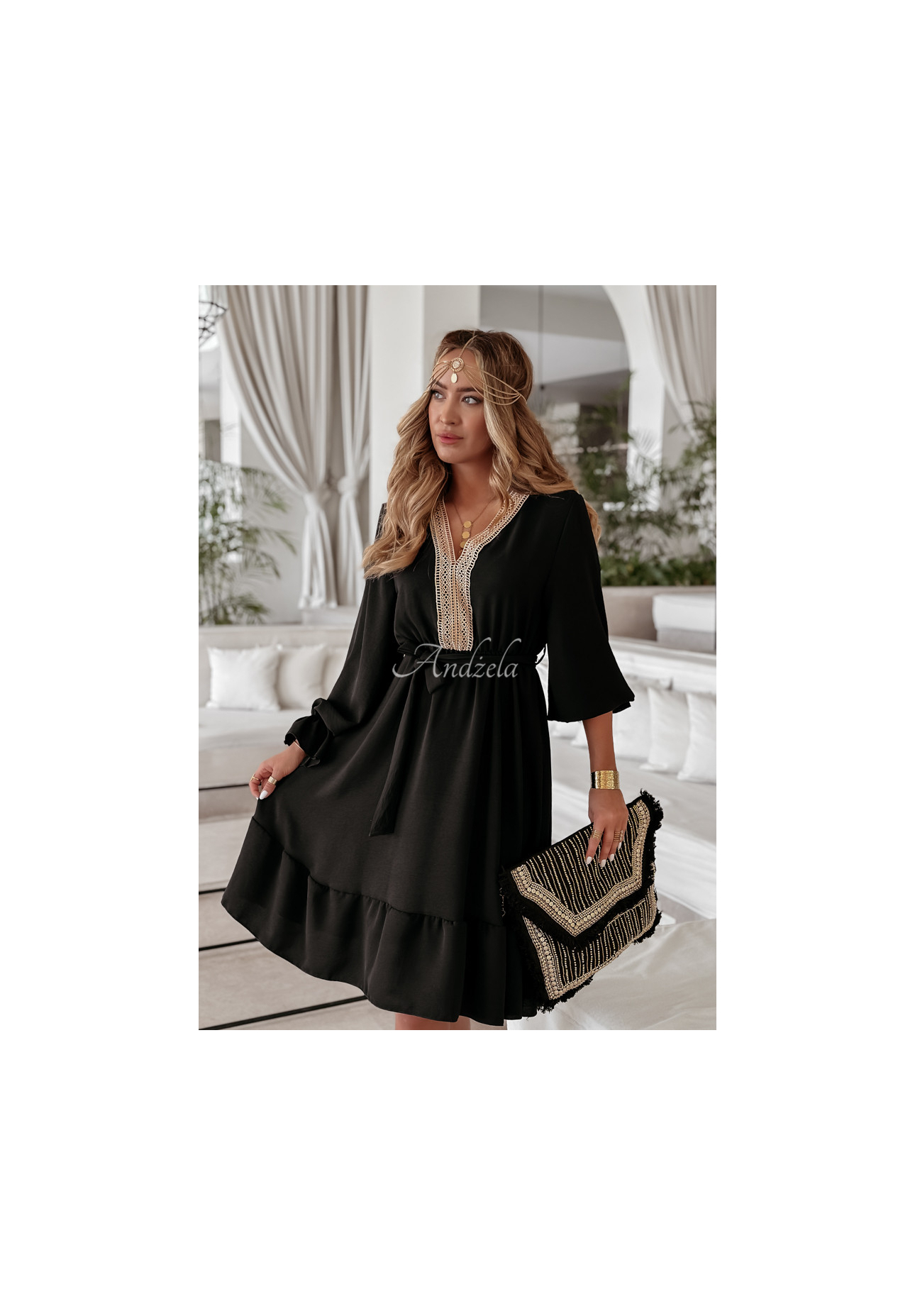 Šaty s čipkou a volánikmi Sandy Sunrise čierna