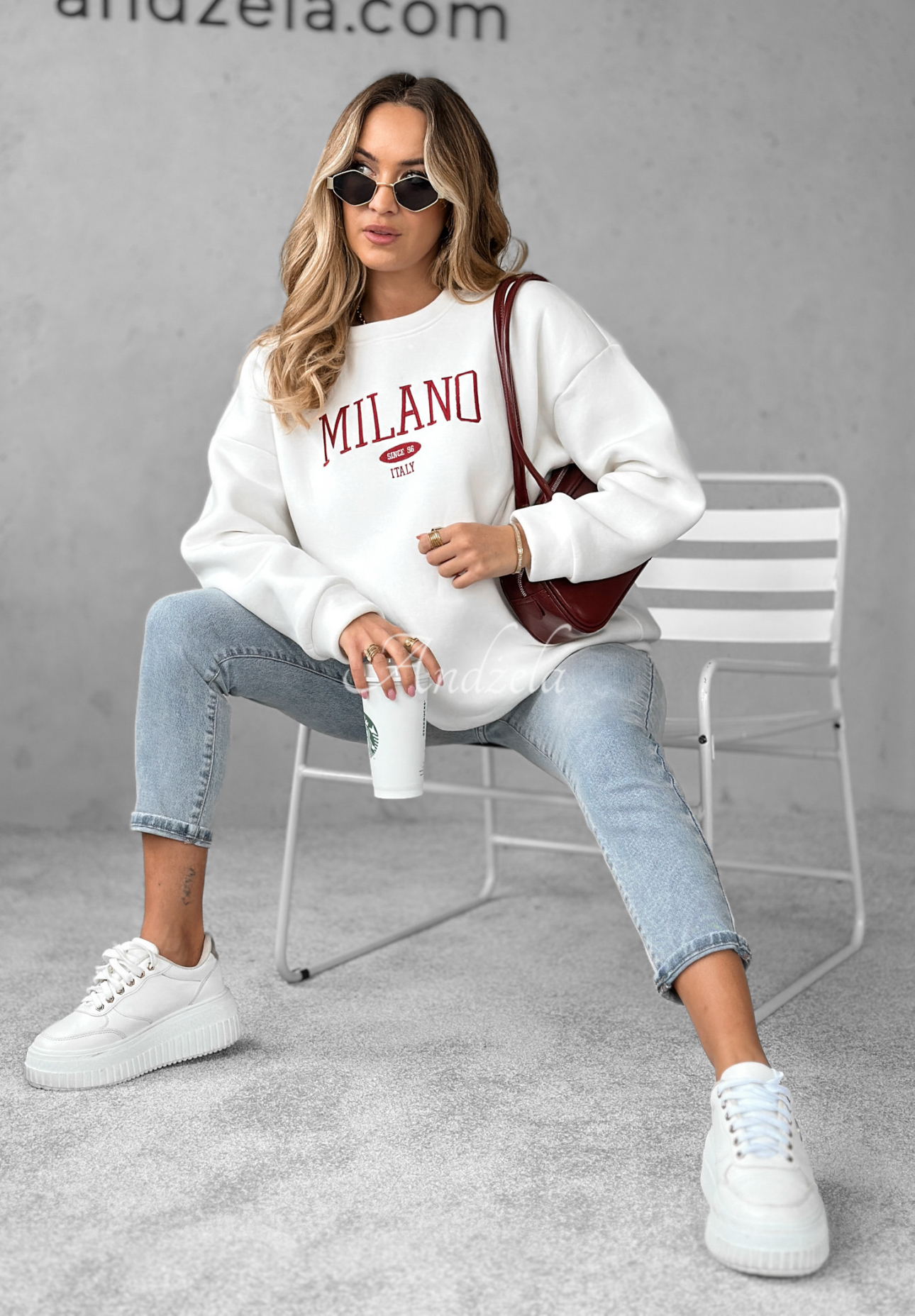 Mikina oversize s nápisom Milano Amore Biela