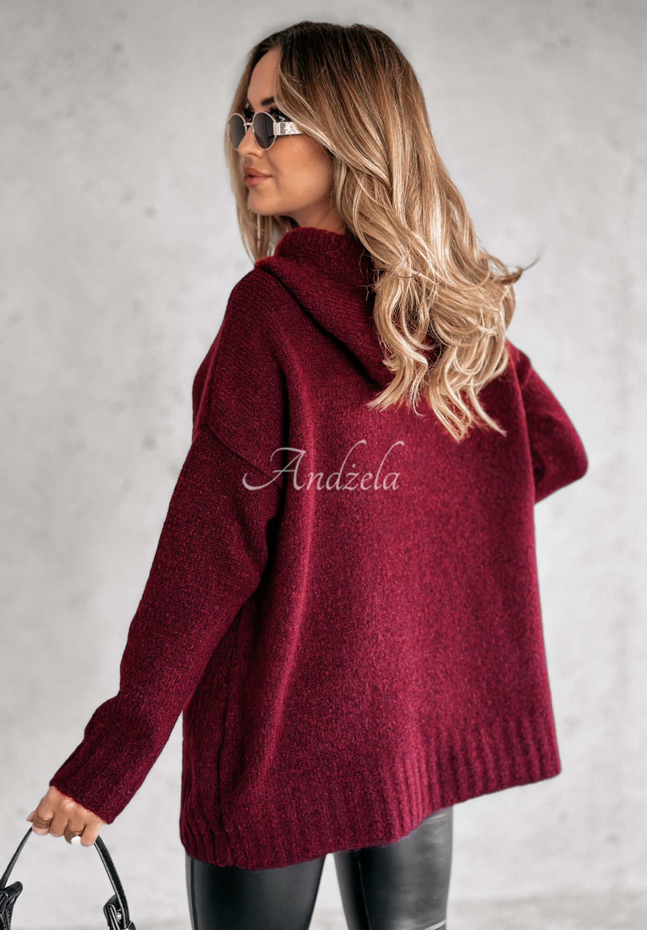 Sveter oversize s kapucňou Carra bordová