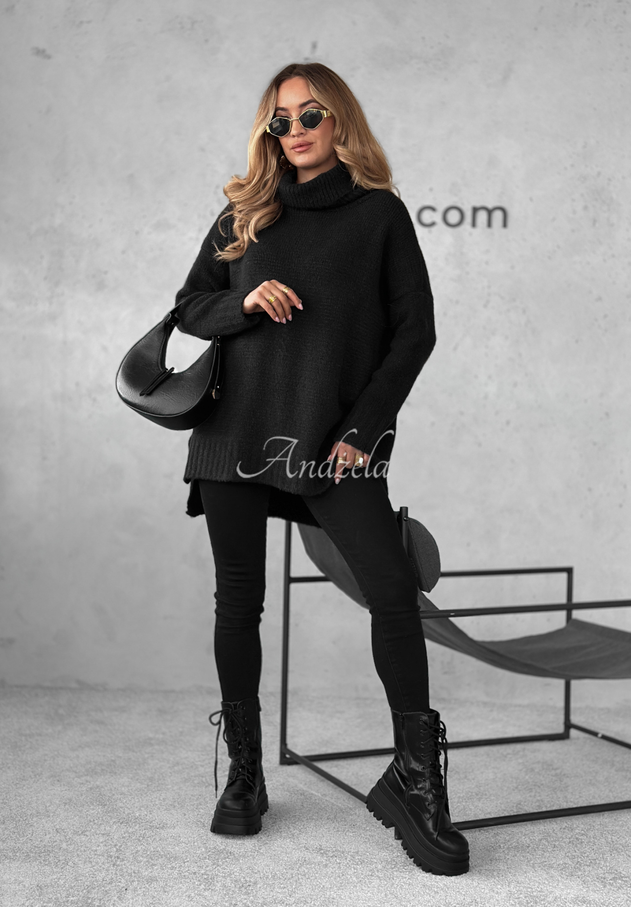 Sveter oversize s rolákom Benin čierne