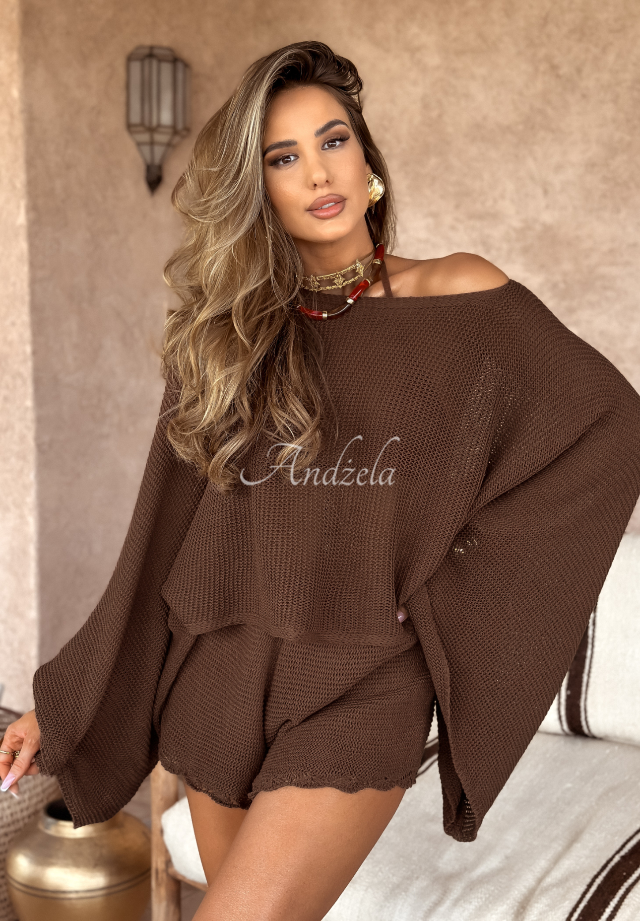 Krátky ažúrový sveter so širokými rukávmi boho Agafay Desert čokoládový