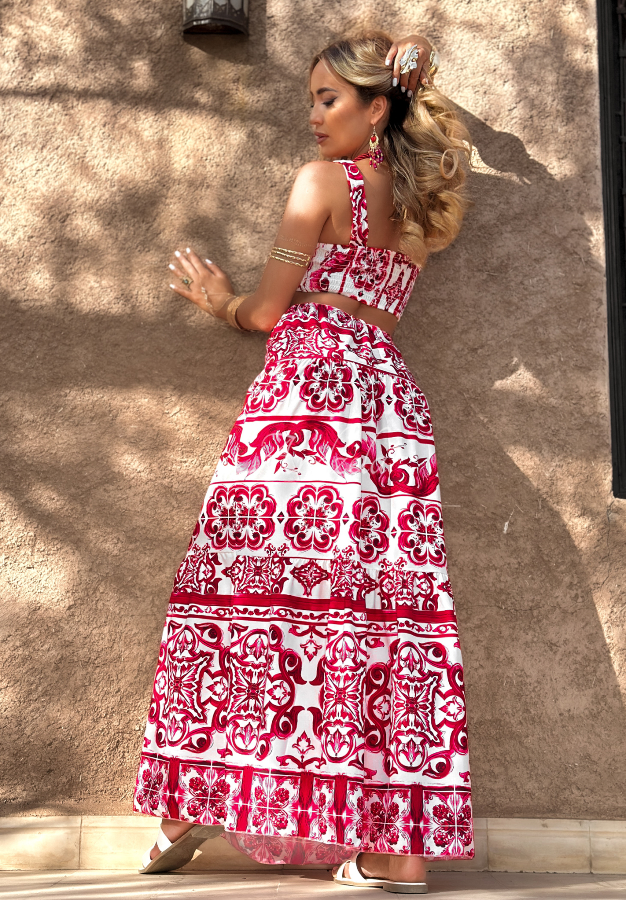 Súprava top na ramienka a sukňa so vzormi Marrakesh Mosaic bielo-červený