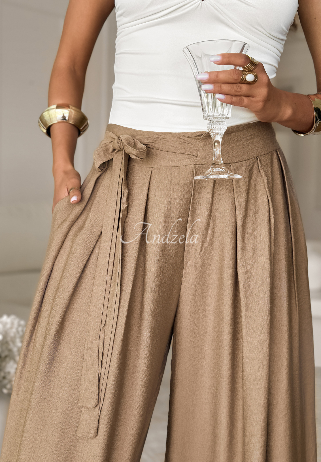 Viskózové nohavice wide leg s viazaním Wavy Happiness ťavie