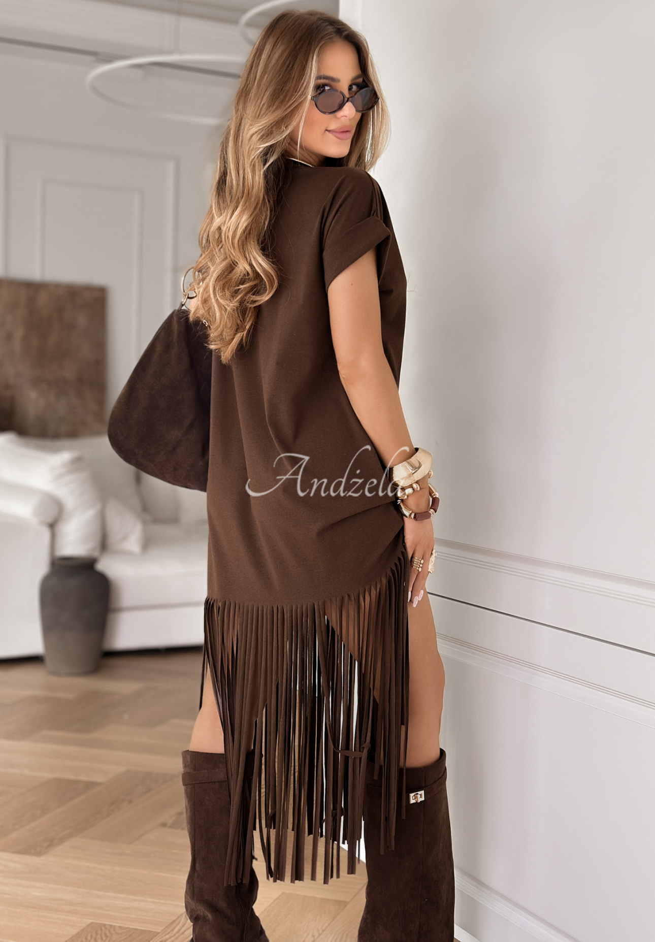 Šaty so strapcami boho Rancho Cortes čokoládová