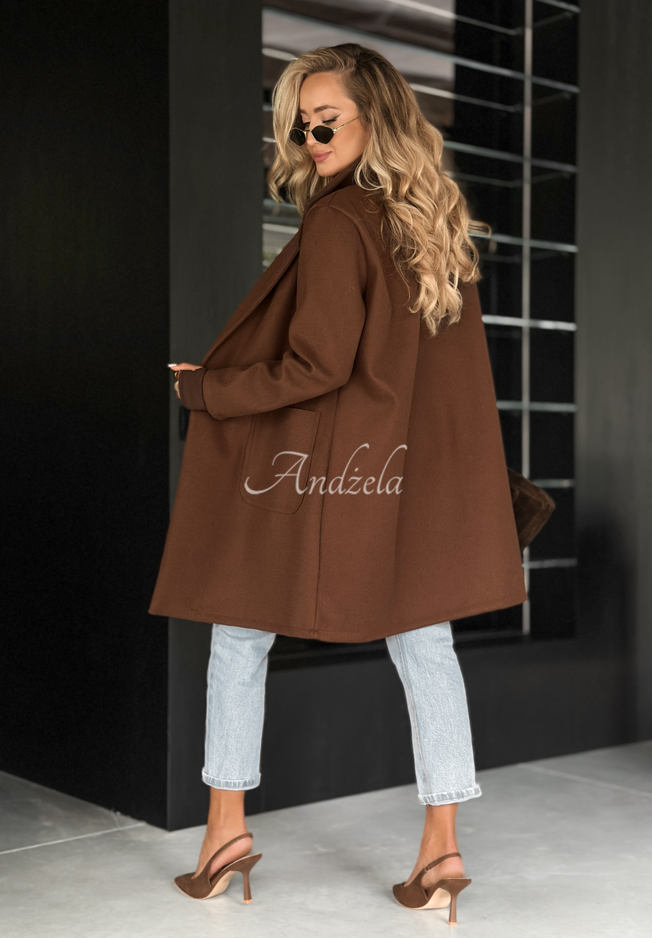 Kabát oversize s golierom Find Your Peace čokoládový