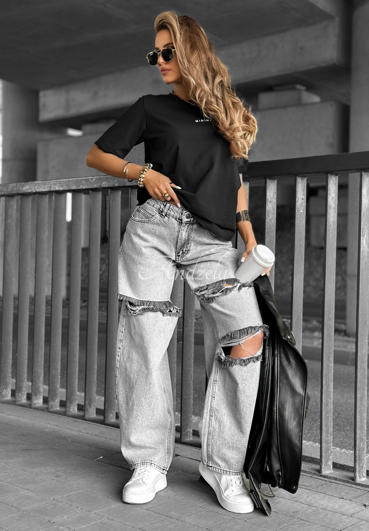 Džínsy wide leg s odreninami Cancel Everything  svetlosivé