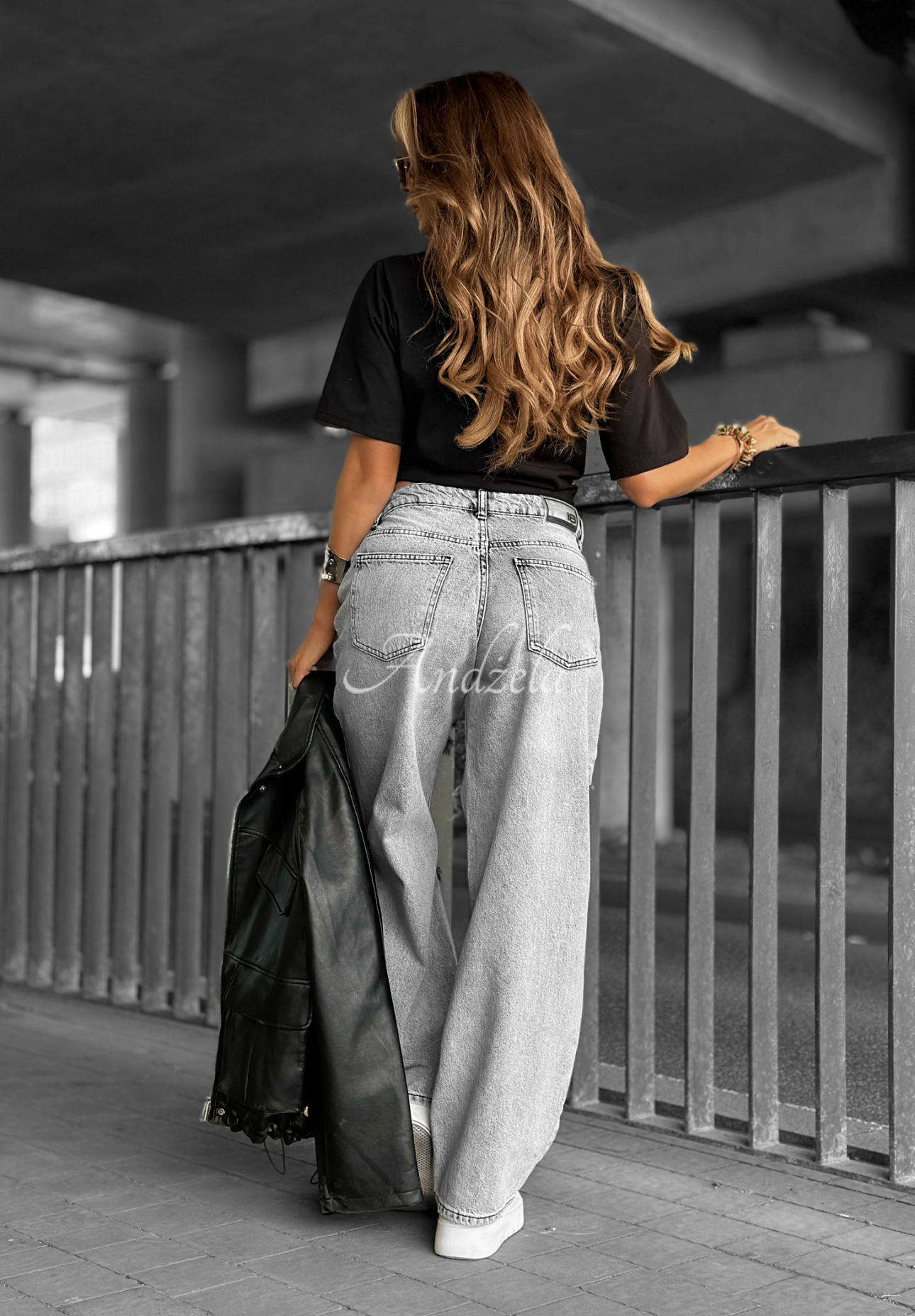 Džínsy wide leg s odreninami Cancel Everything  svetlosivé