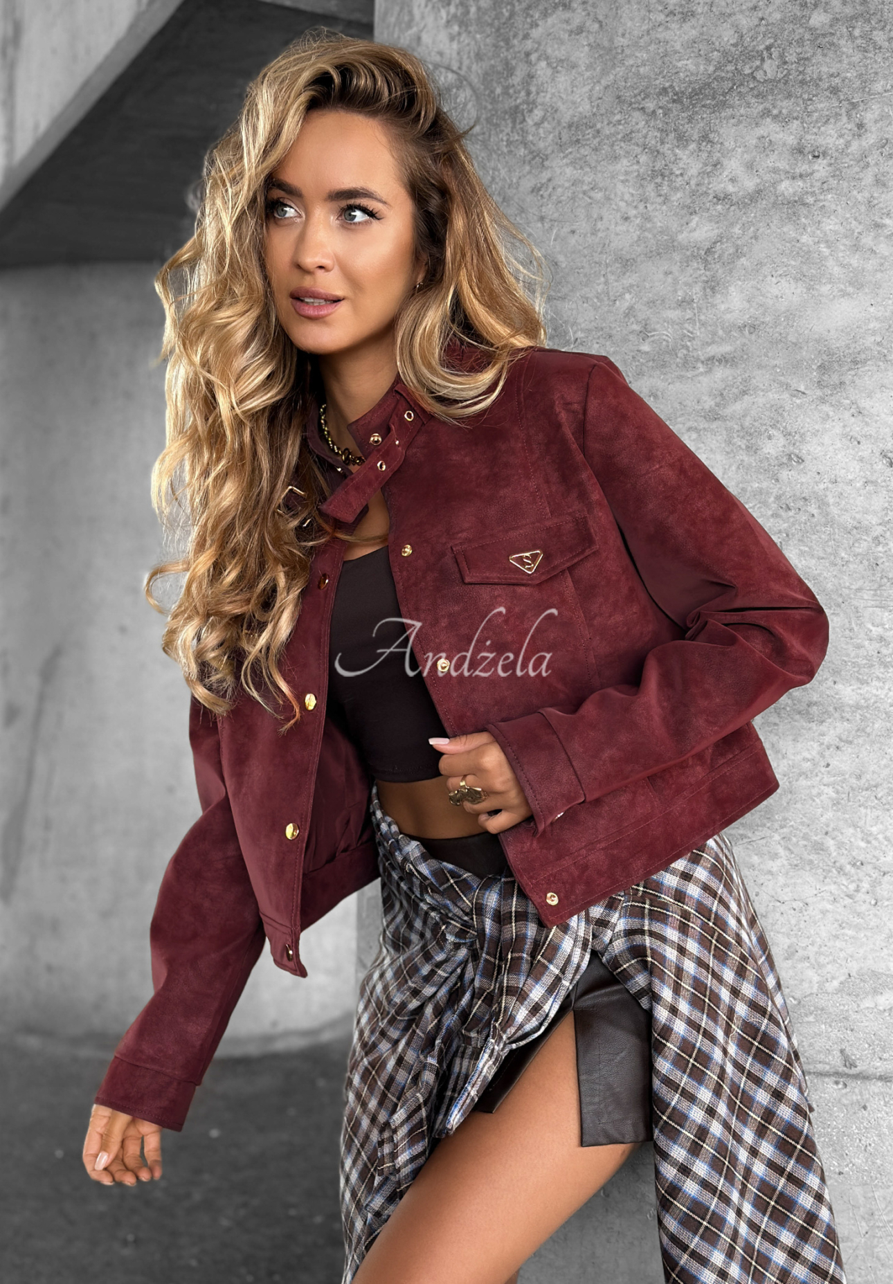 Skrátená semišová bunda Autumn Whispe bordová