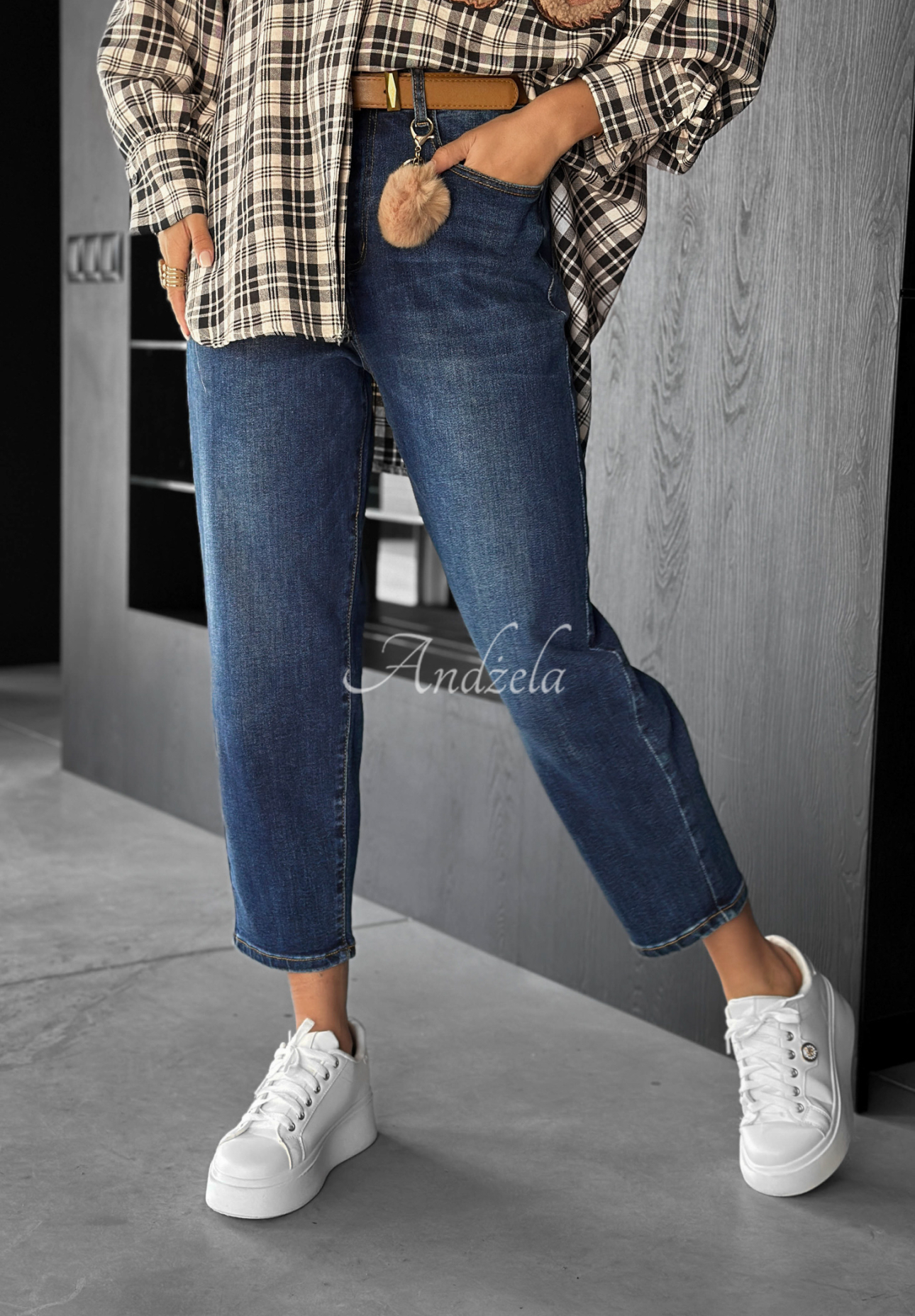 Džínsy mom fit Live Fearless tmavomodré