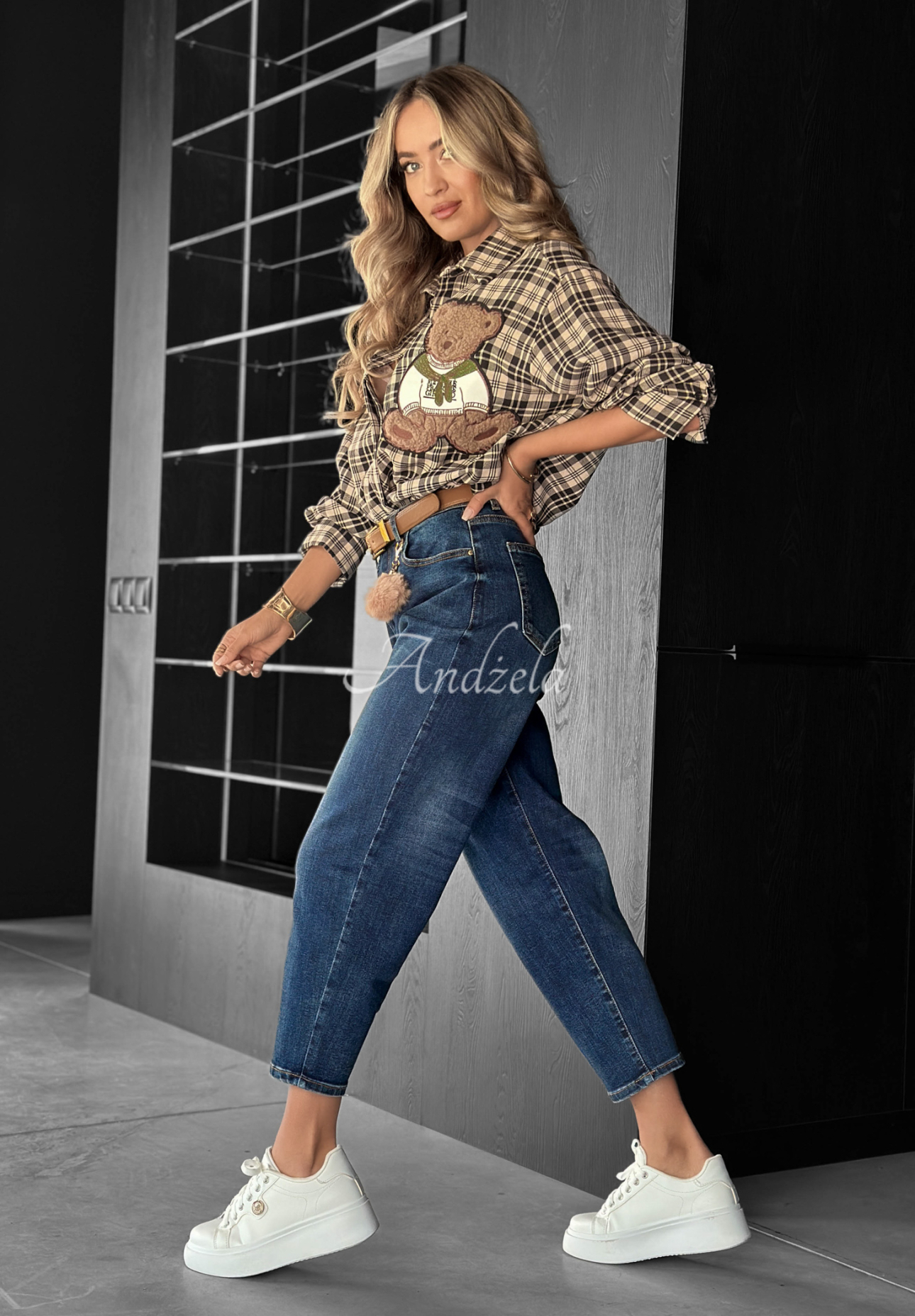 Džínsy mom fit Live Fearless tmavomodré