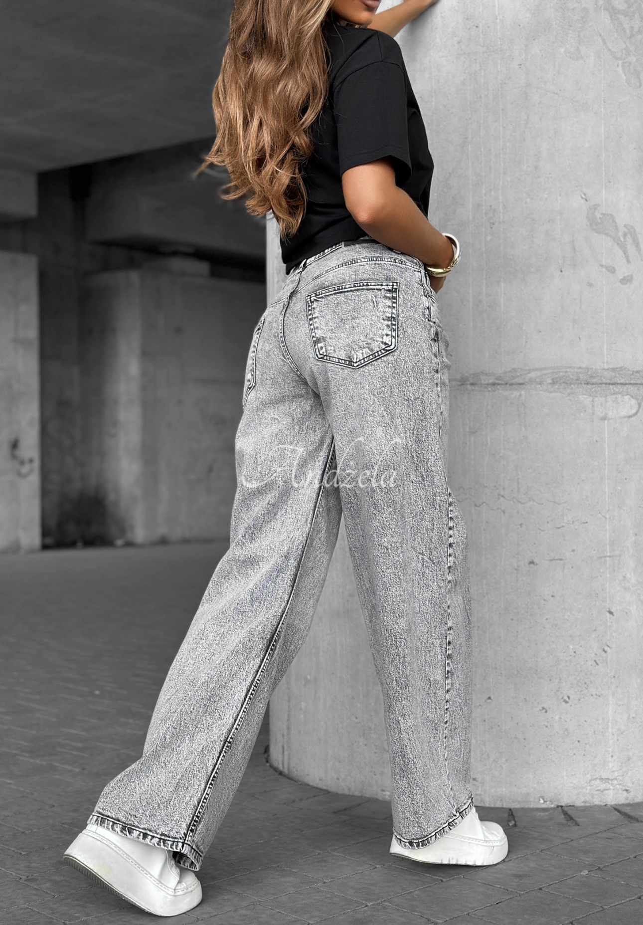 Džínsy wide leg Don’t Ask Why sivé
