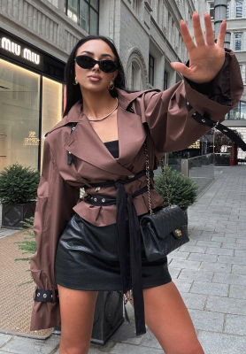 Krátky kabát trenčkot La Milla Wait What Now čokoládový