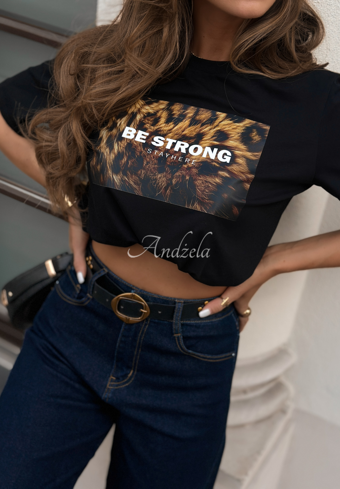Tričko s potlačou Be Strong čierne