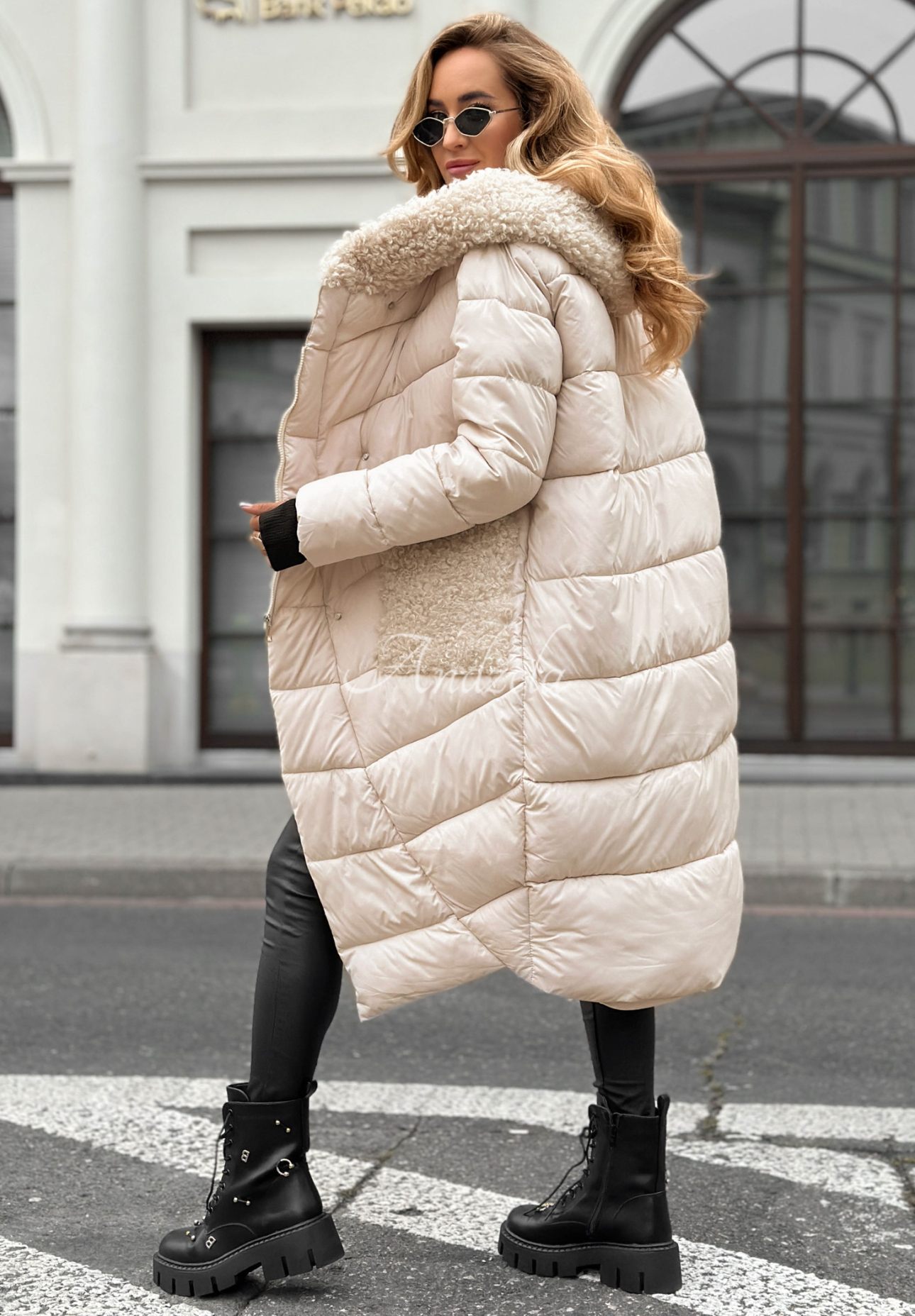 Dlhá prešívaná bunda s kožušinou Long Cold Winter béžová