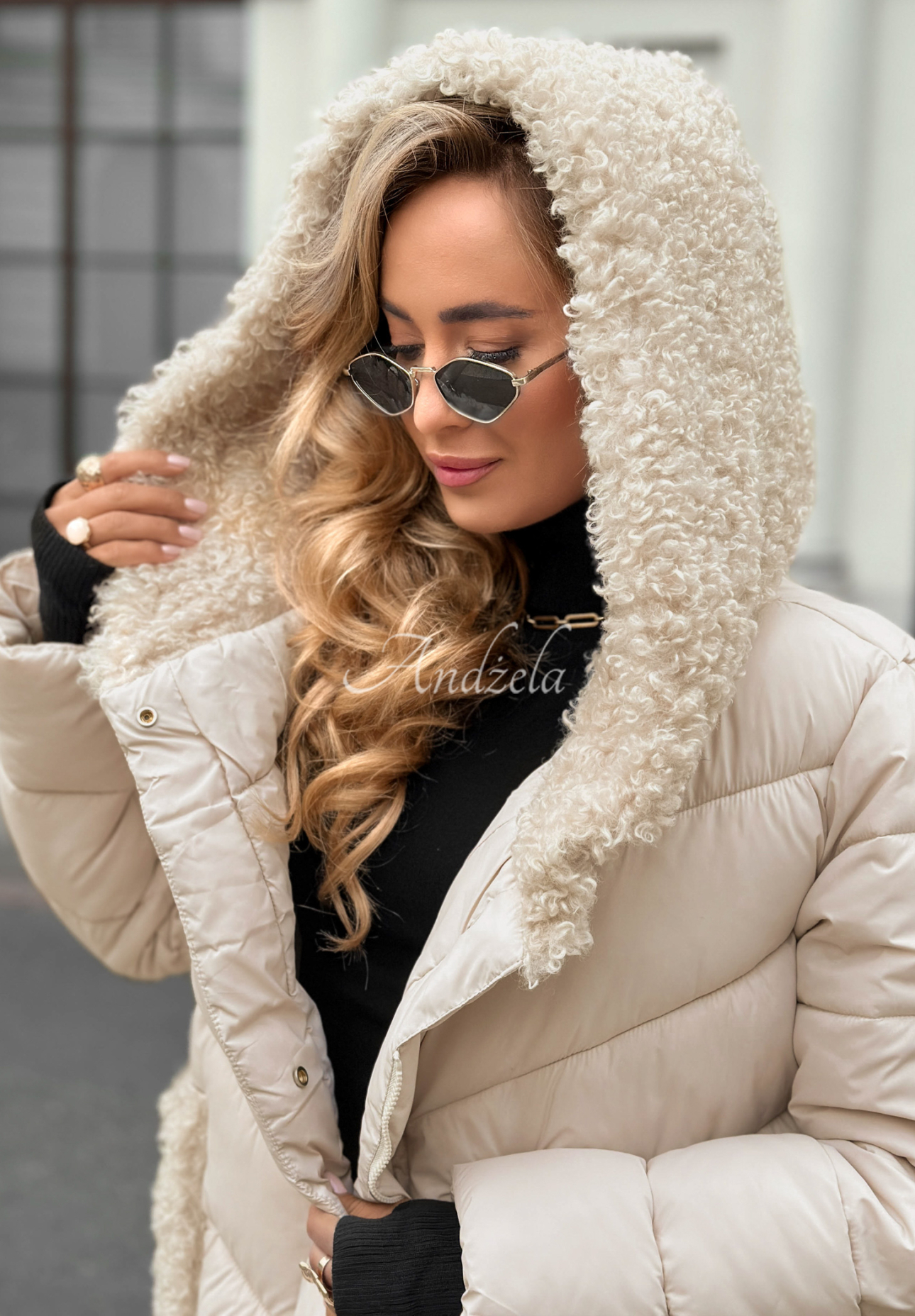 Dlhá prešívaná bunda s kožušinou Long Cold Winter béžová