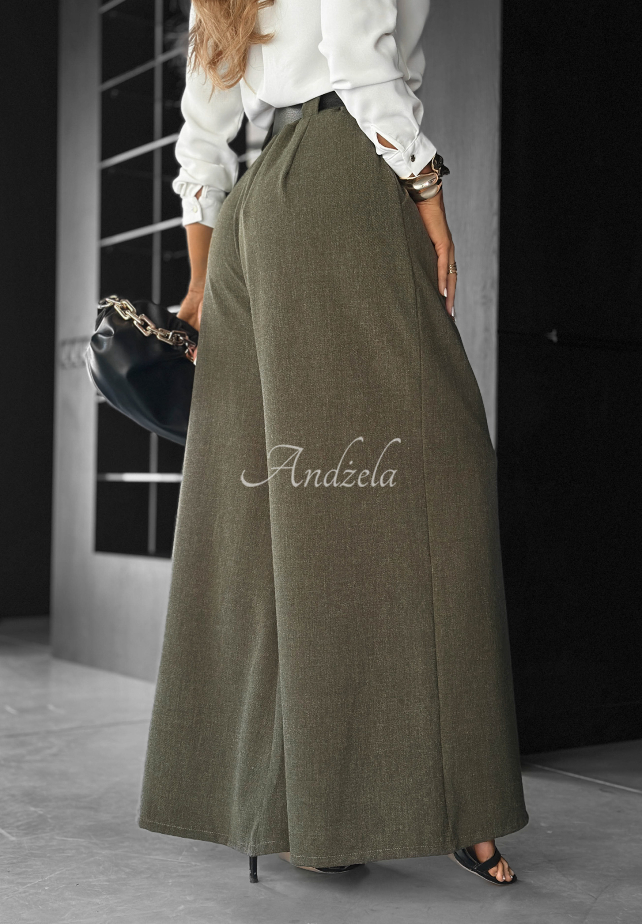 Látkové nohavice wide leg Need Coffee khaki