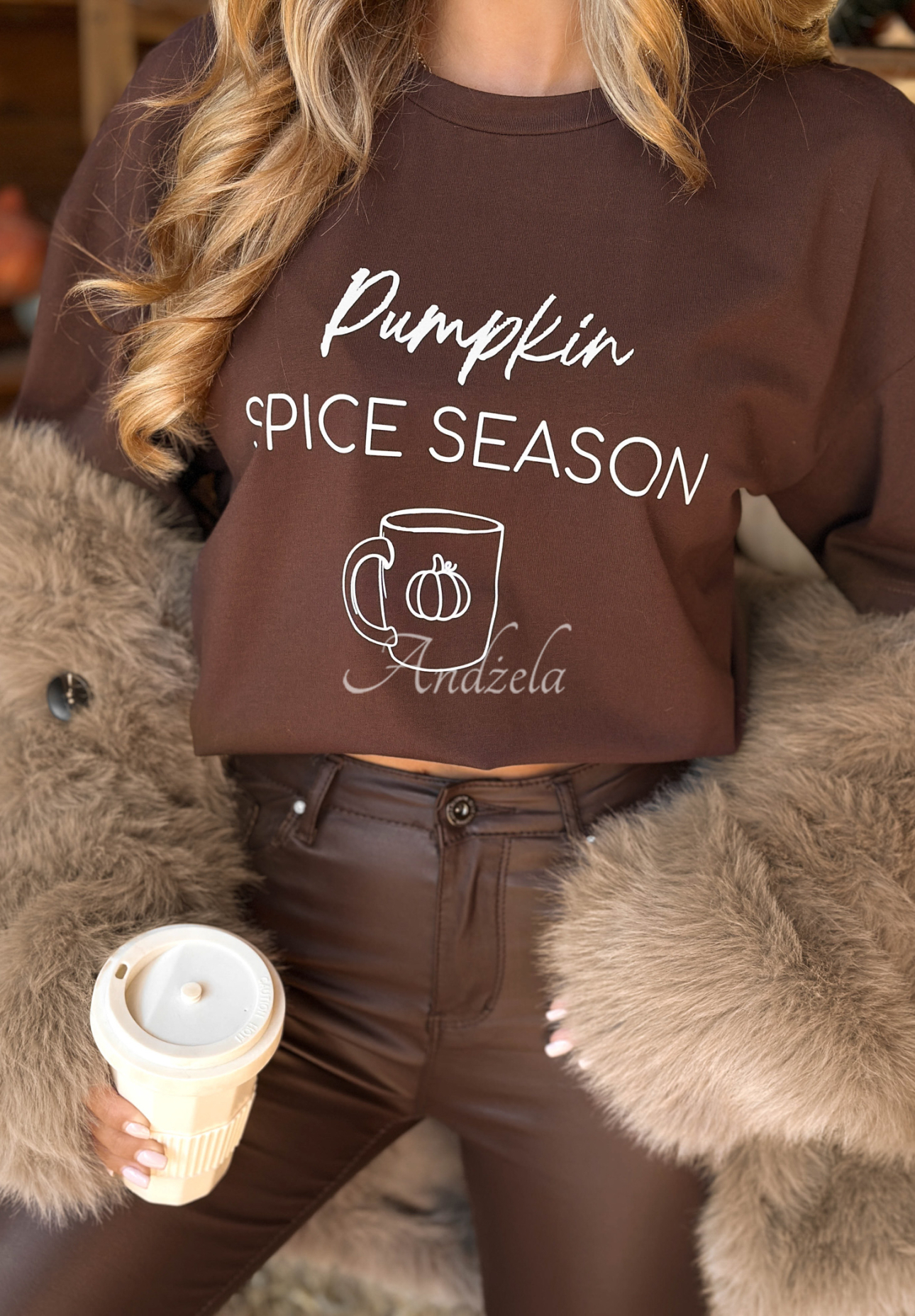 Tričko s potlačou Pumpkin Spice Season čokoládový
