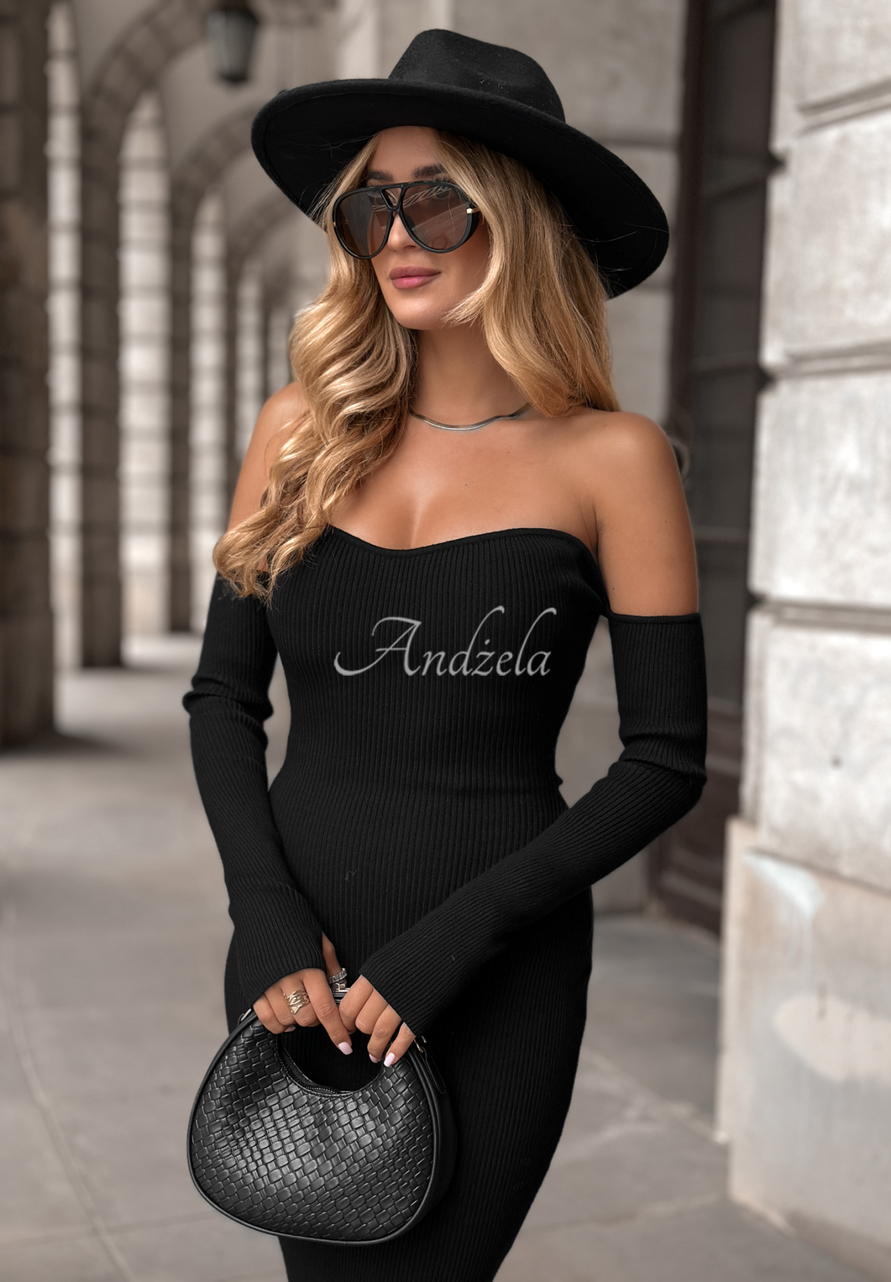 Rebrované šaty bodycon Mrs Delusion čierna
