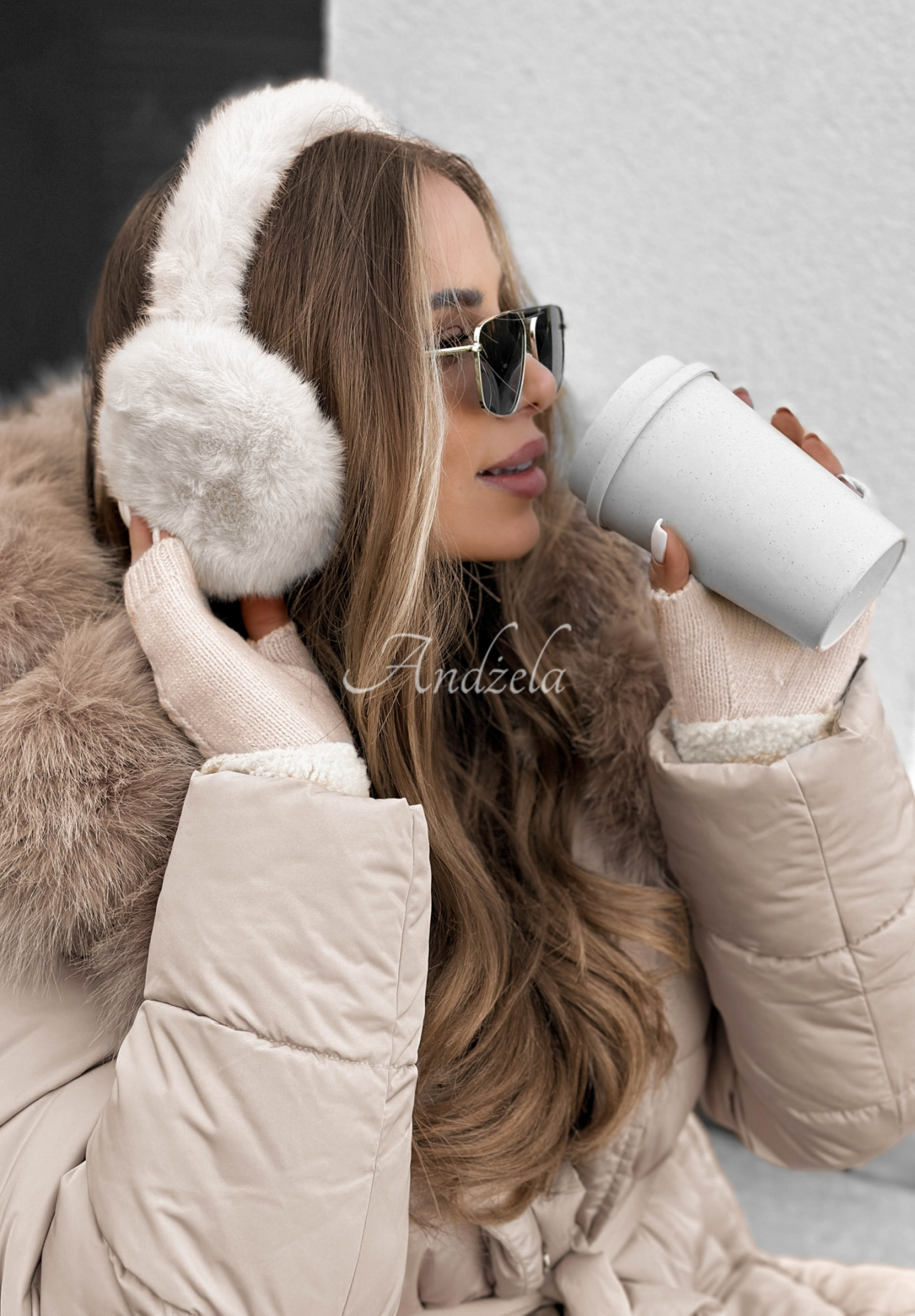 Chrániče uší s kožušinou Frosty Kiss béžové