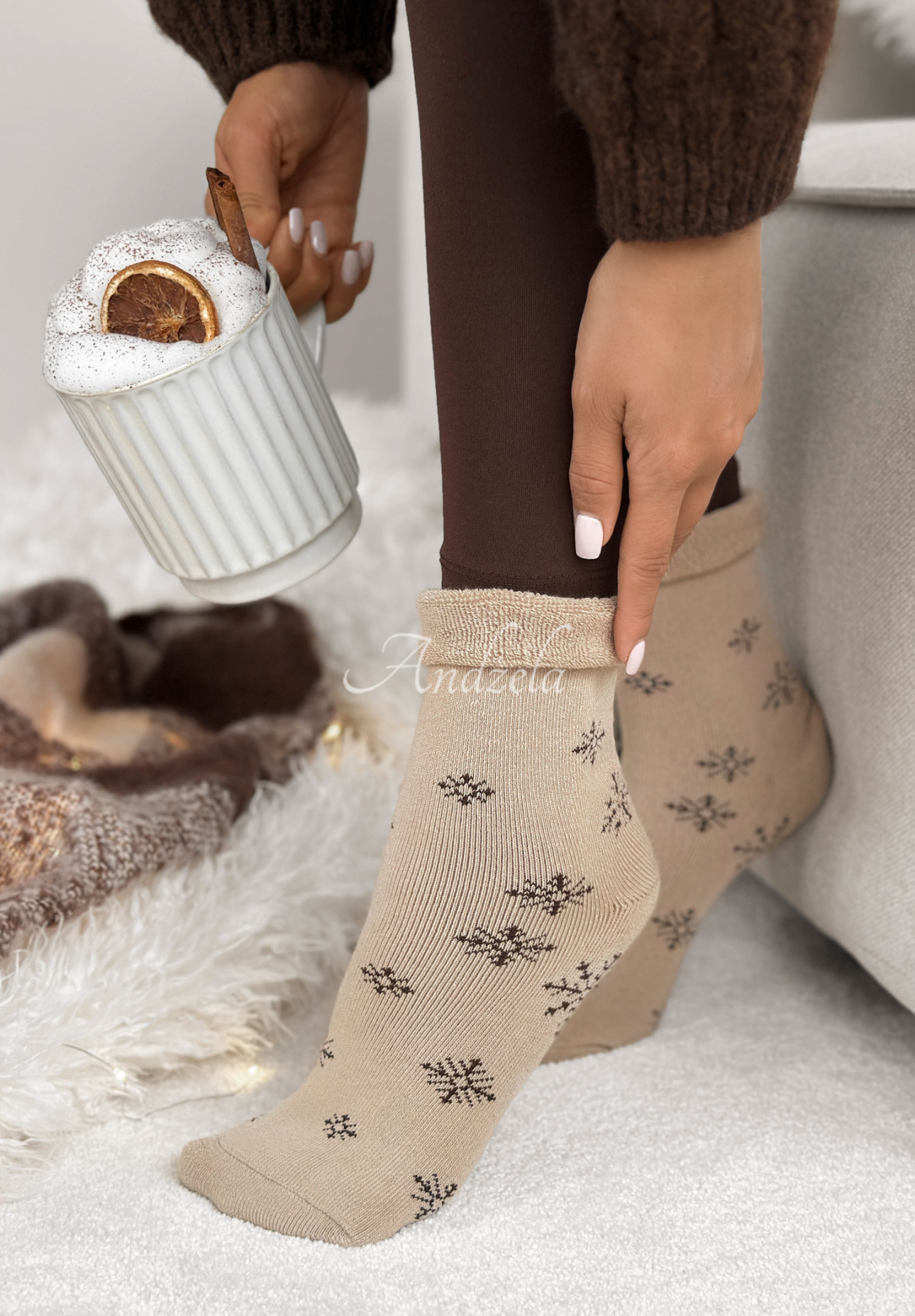 Dlhé ponožky so vzormi Sugar Snow béžové