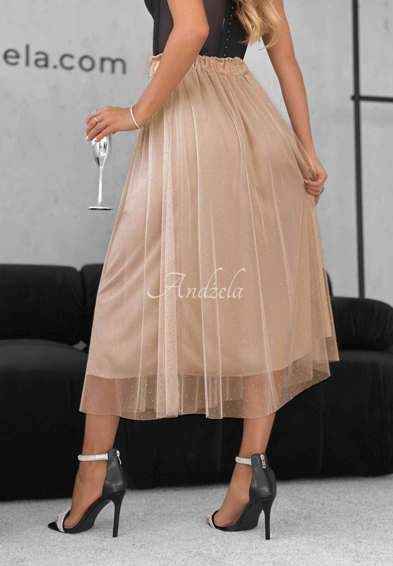 Tylová sukňa s kryštálmi Diamond Twirls béžová