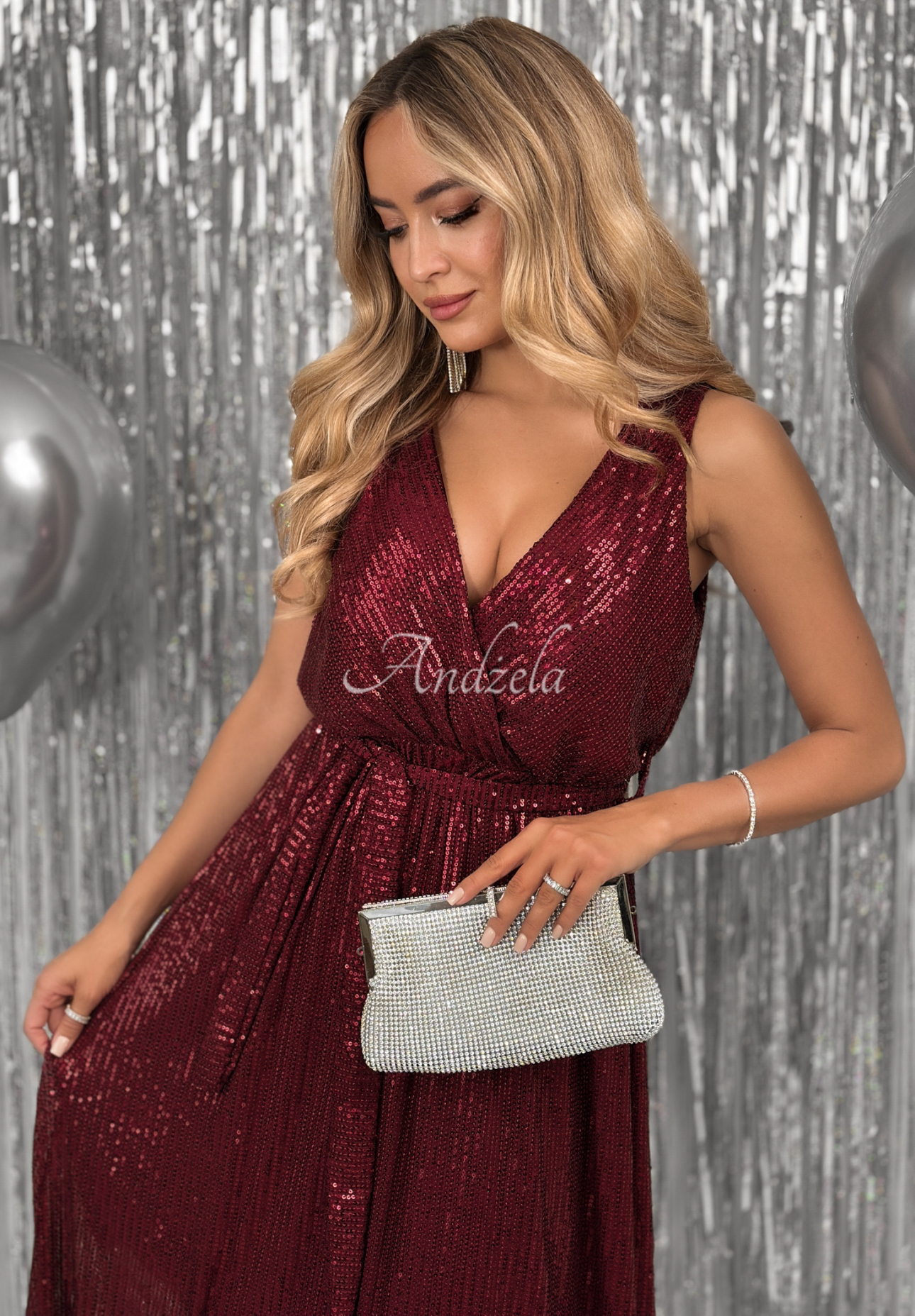 Flitrové maxi šaty Endless Glitter bordová