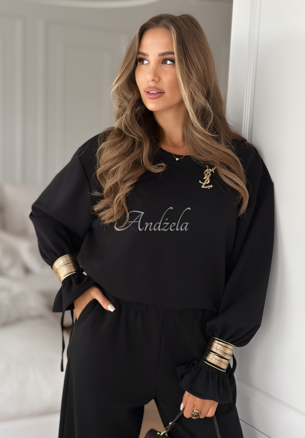 Tepláková súprava s viskózou a náramkami Fit&amp;Glam čierne