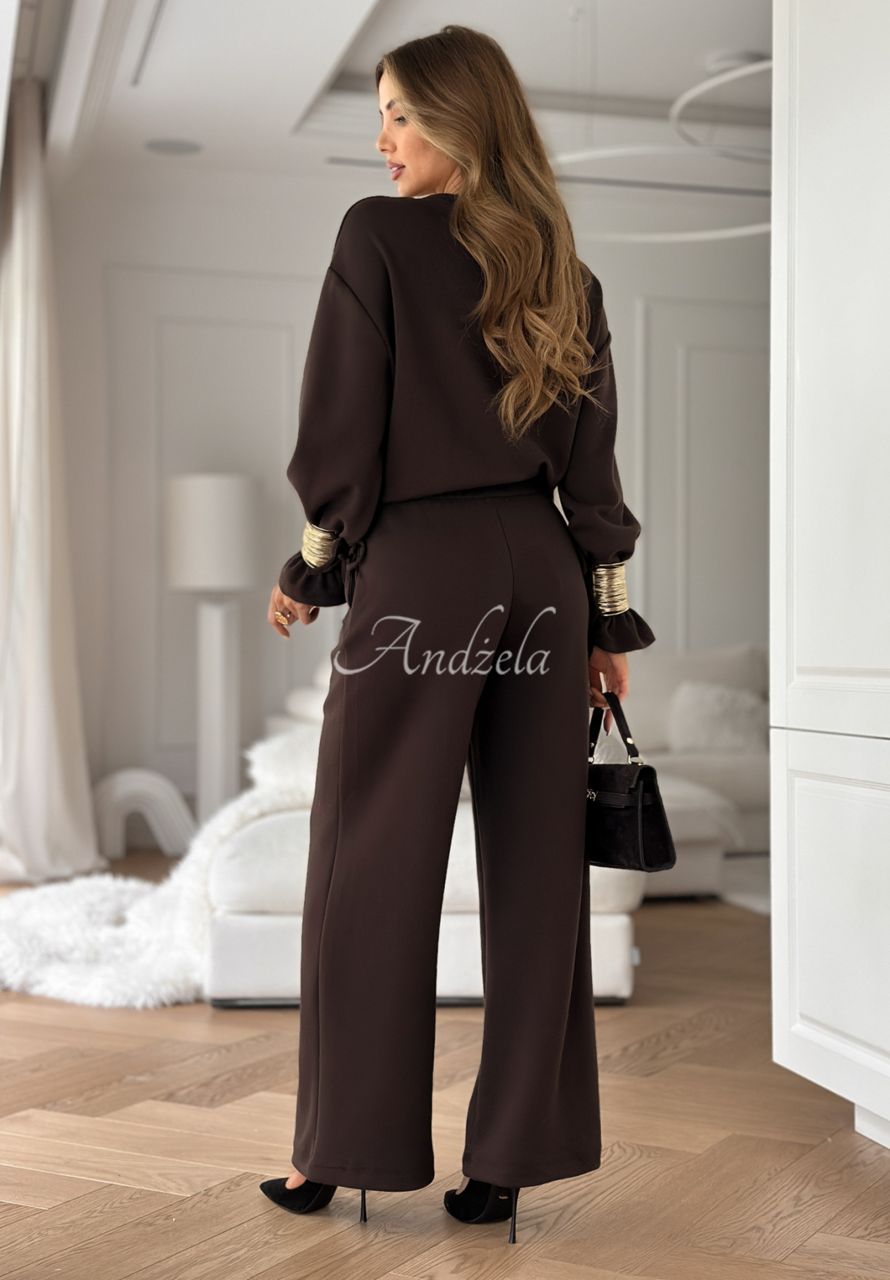 Tepláková súprava s viskózou a náramkami Fit&amp;Glam čokoládový