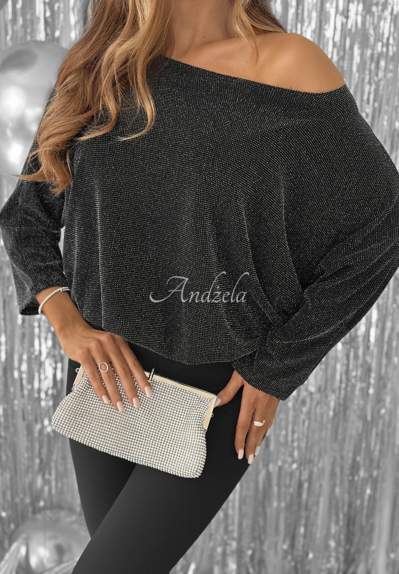 Lesklá blúzka oversize Stealing Hearts strieborná