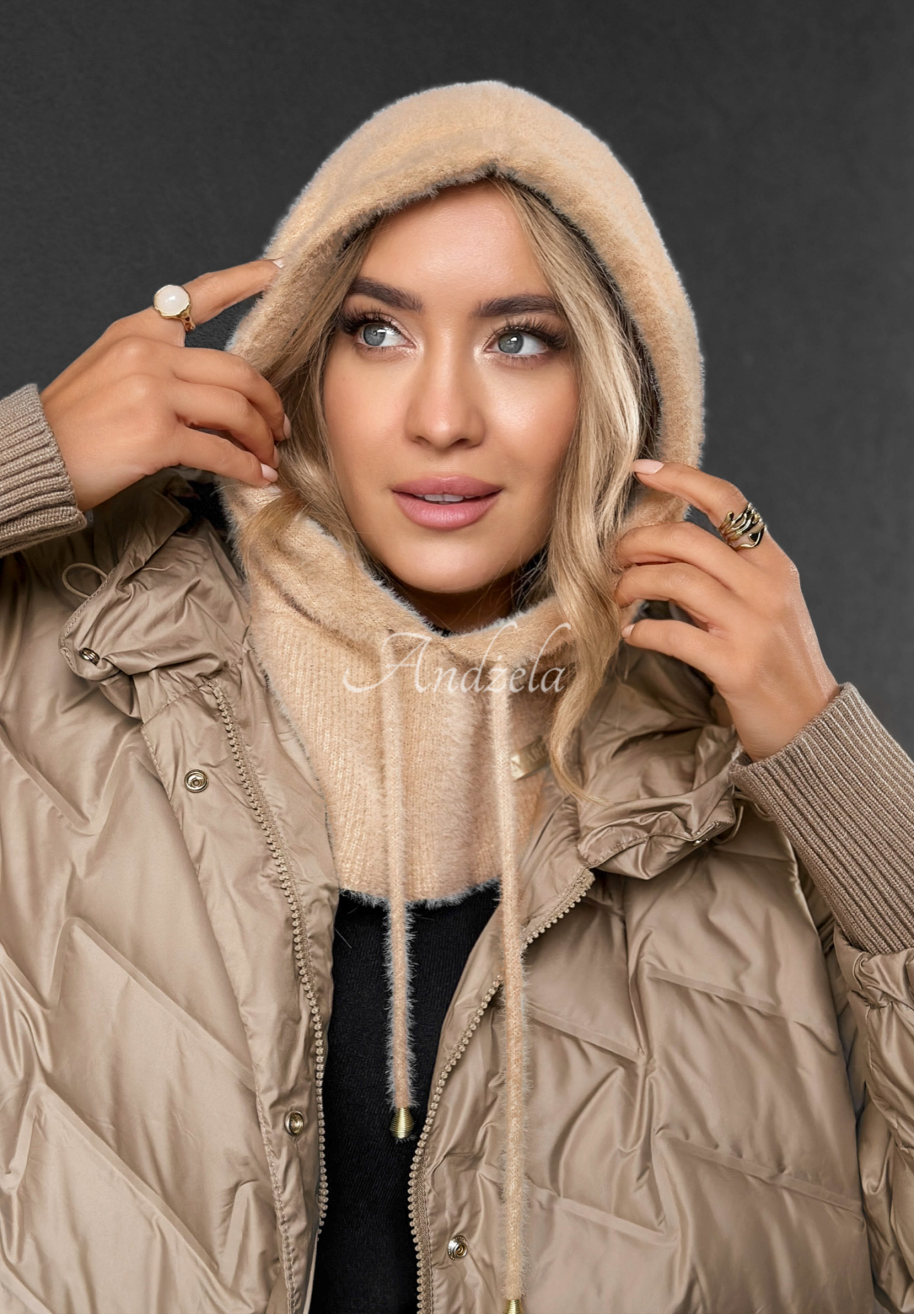 Nákrčník s kapucňou balaclava alpaka Long Nights béžový