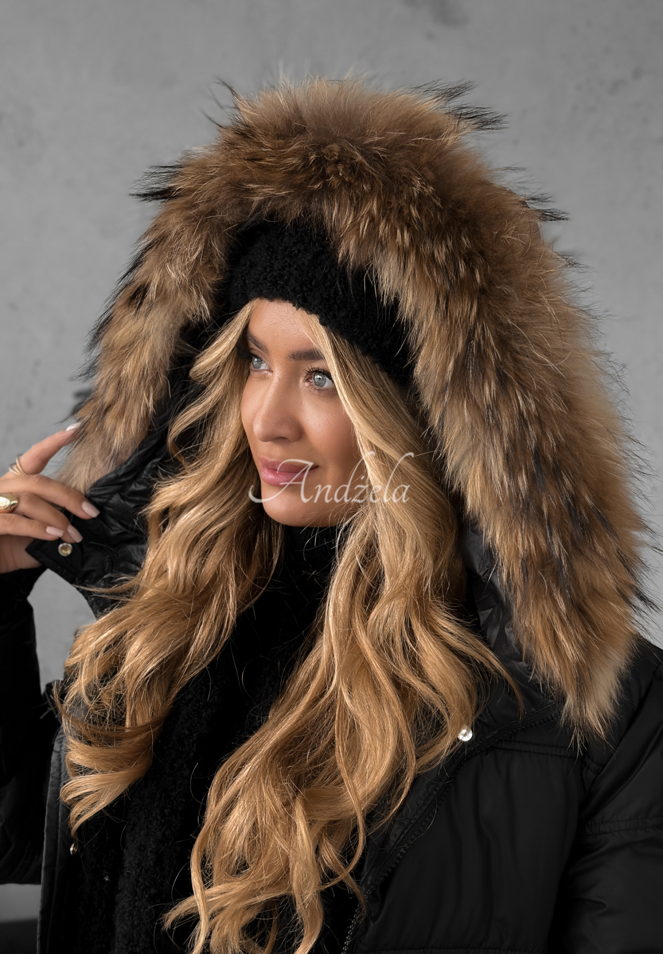 Dlhá prešívaná bunda s kožušinou Autumn Rush čierna