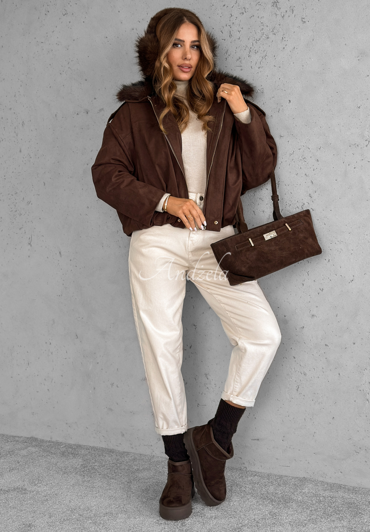 Krátka semišová bunda s kožušinou Snuggle In čokoládová