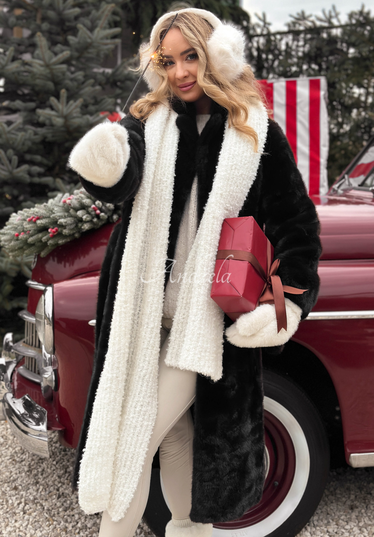 Dlhý kabát kožúšok Beside The Fire čierne