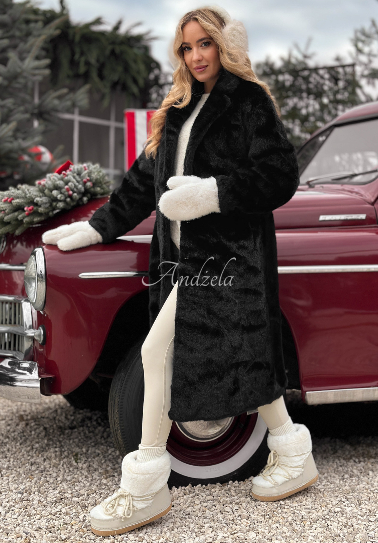 Dlhý kabát kožúšok Beside The Fire čierne