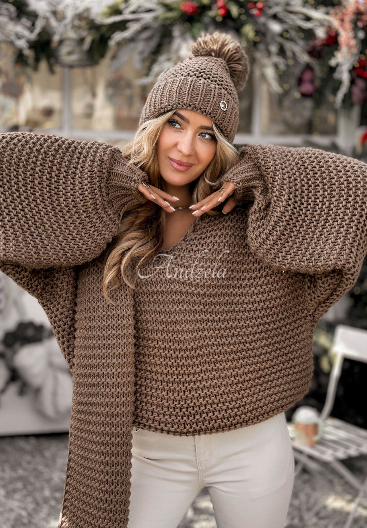 Pletený sveter s vlnou Winter Is Calling Mokka