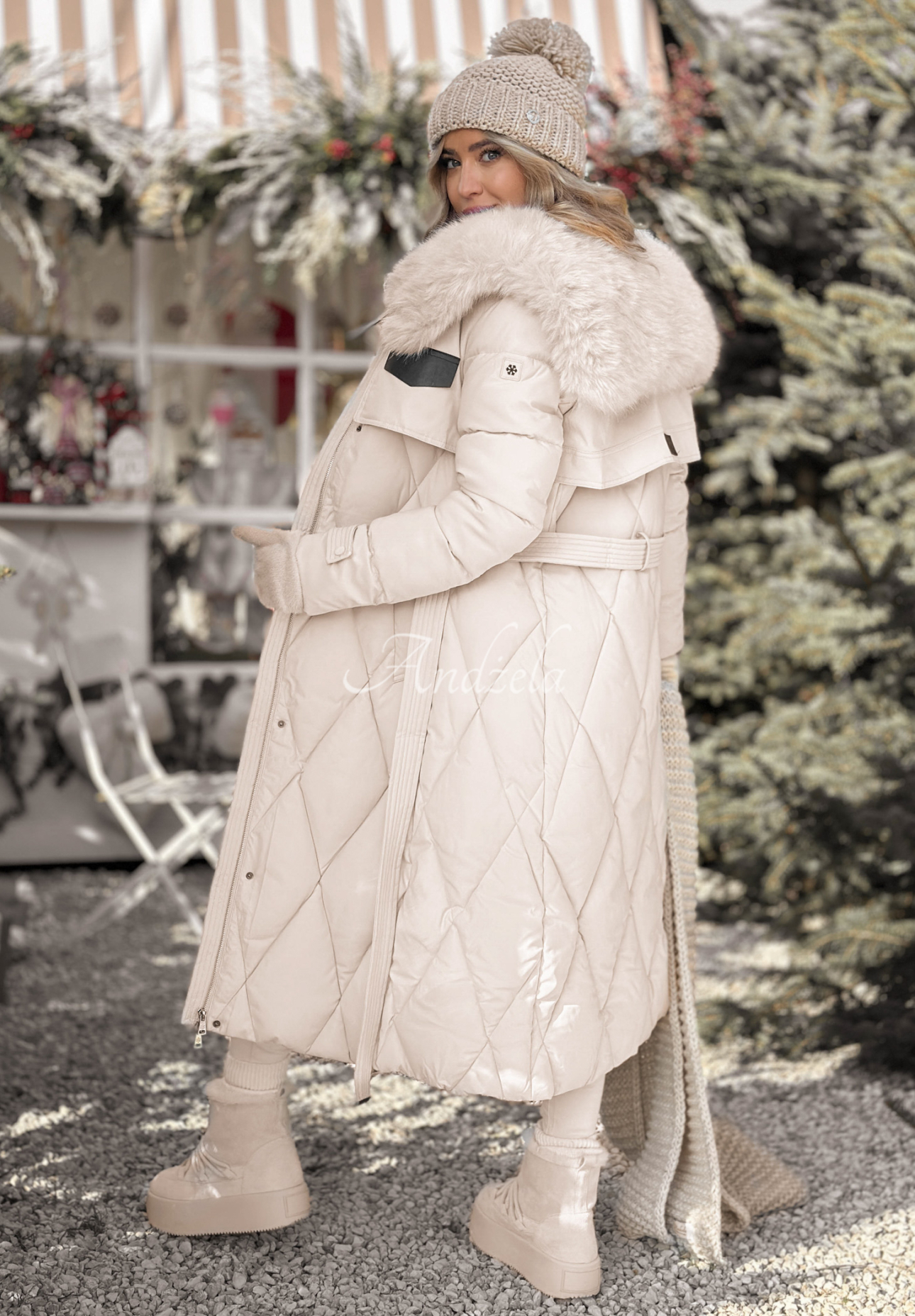 Prešívaná bunda s kožušinou Hot Coffee béžová