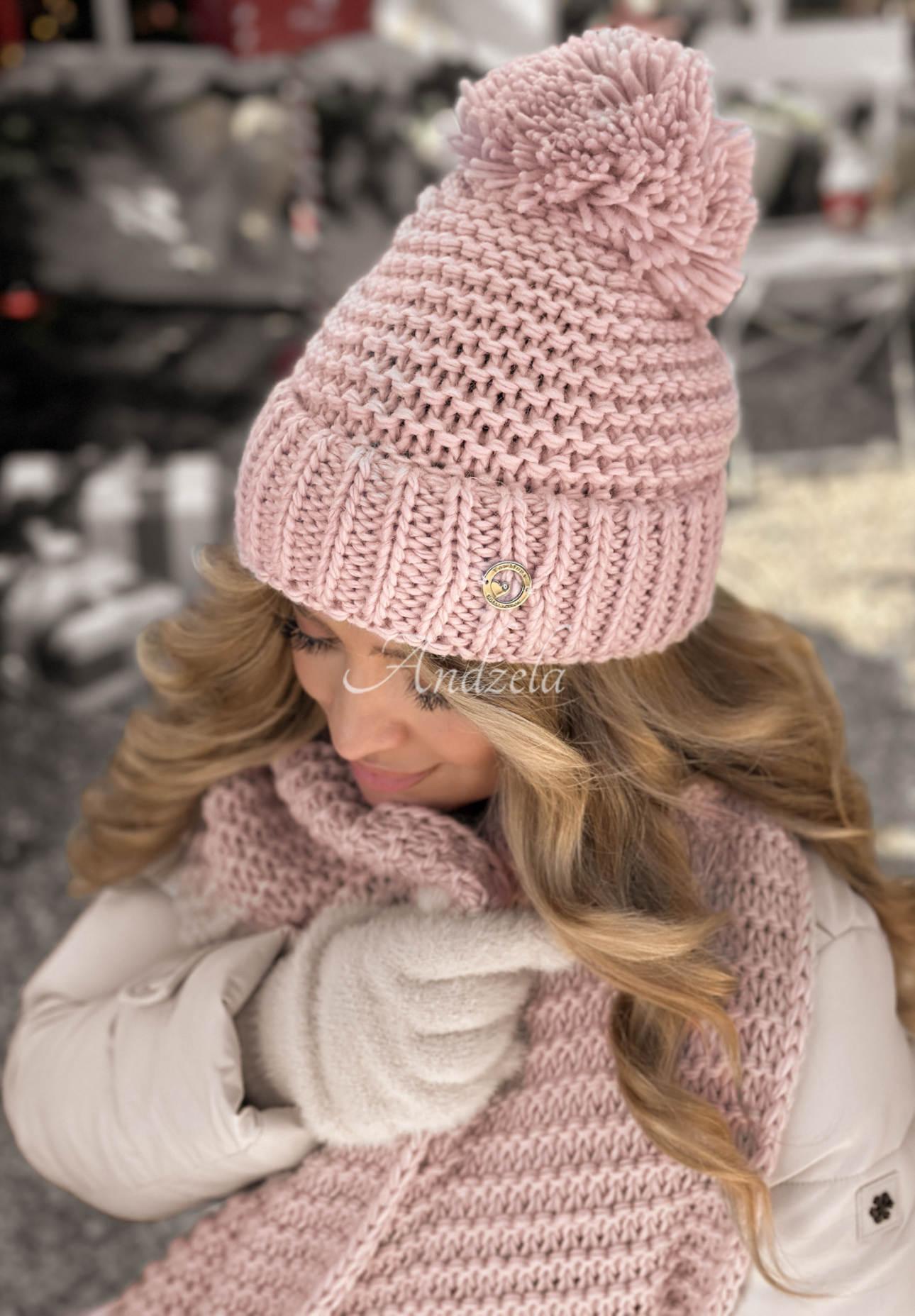 Súprava čiapka a šál s volnou Best Winter Days púdrovo ružová