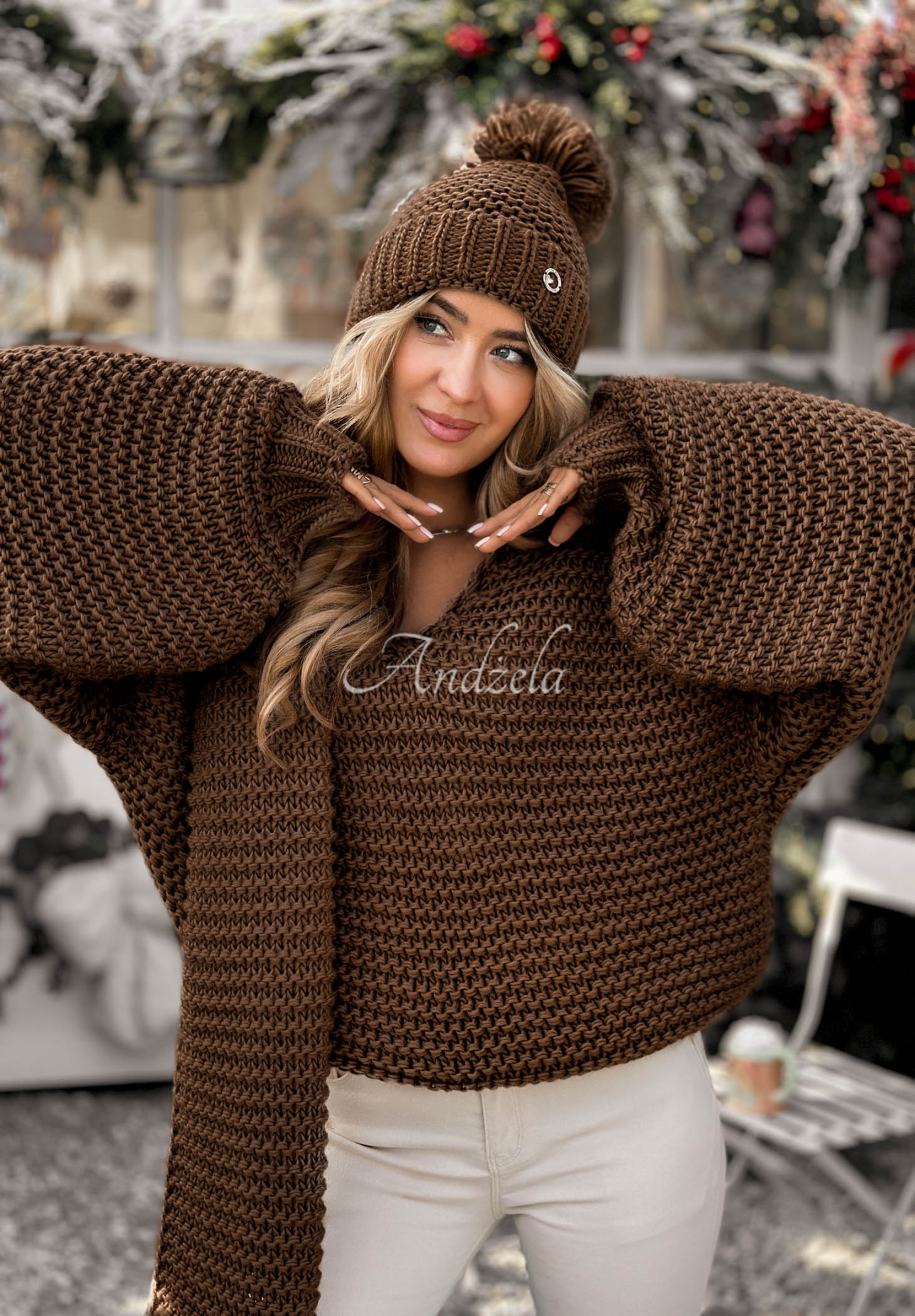 Pletený sveter s vlnou Winter Is Calling čokoládový