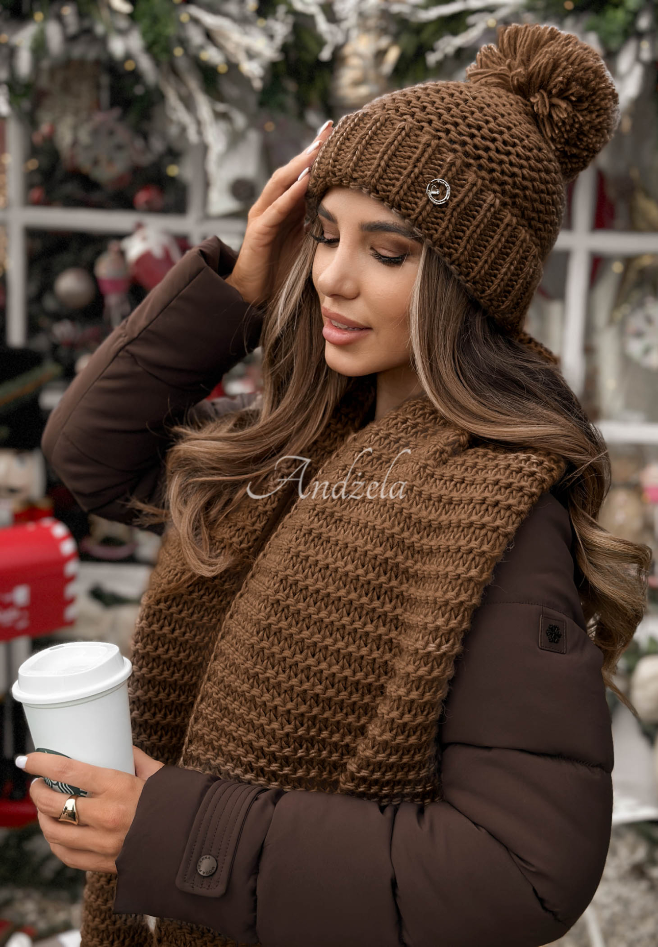 Súprava čiapka a šál s volnou Best Winter Days čokoládový