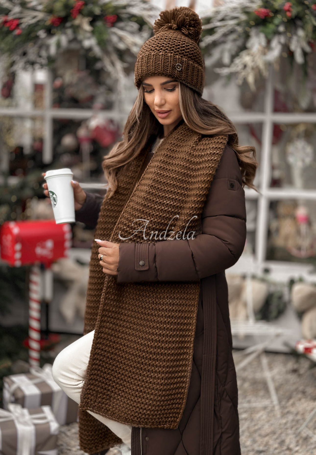 Súprava čiapka a šál s volnou Best Winter Days čokoládový