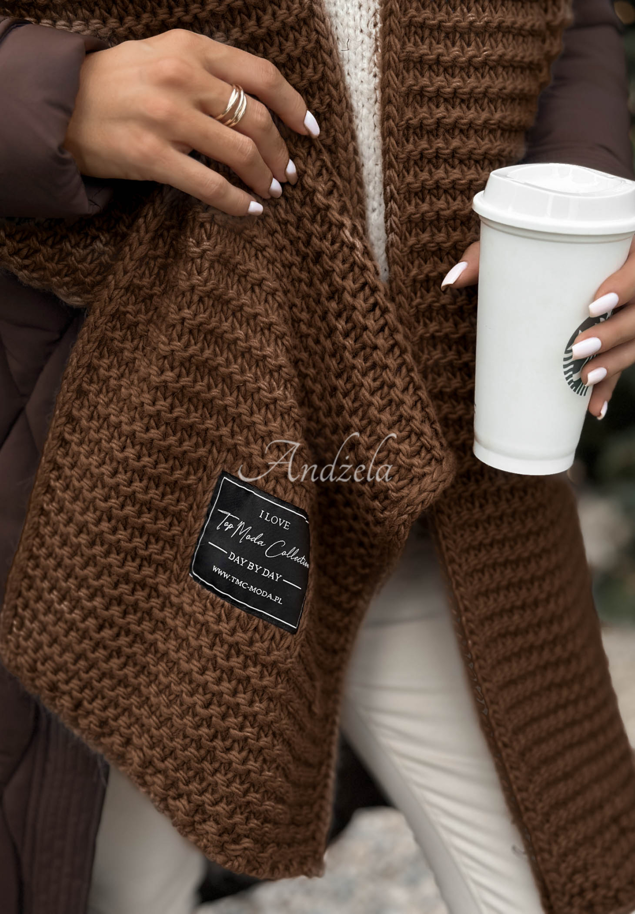 Súprava čiapka a šál s volnou Best Winter Days čokoládový