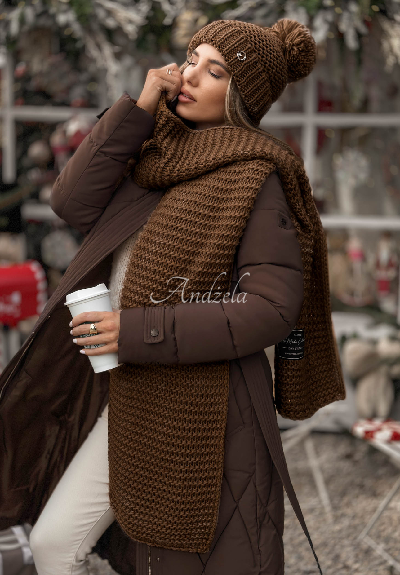 Súprava čiapka a šál s volnou Best Winter Days čokoládový