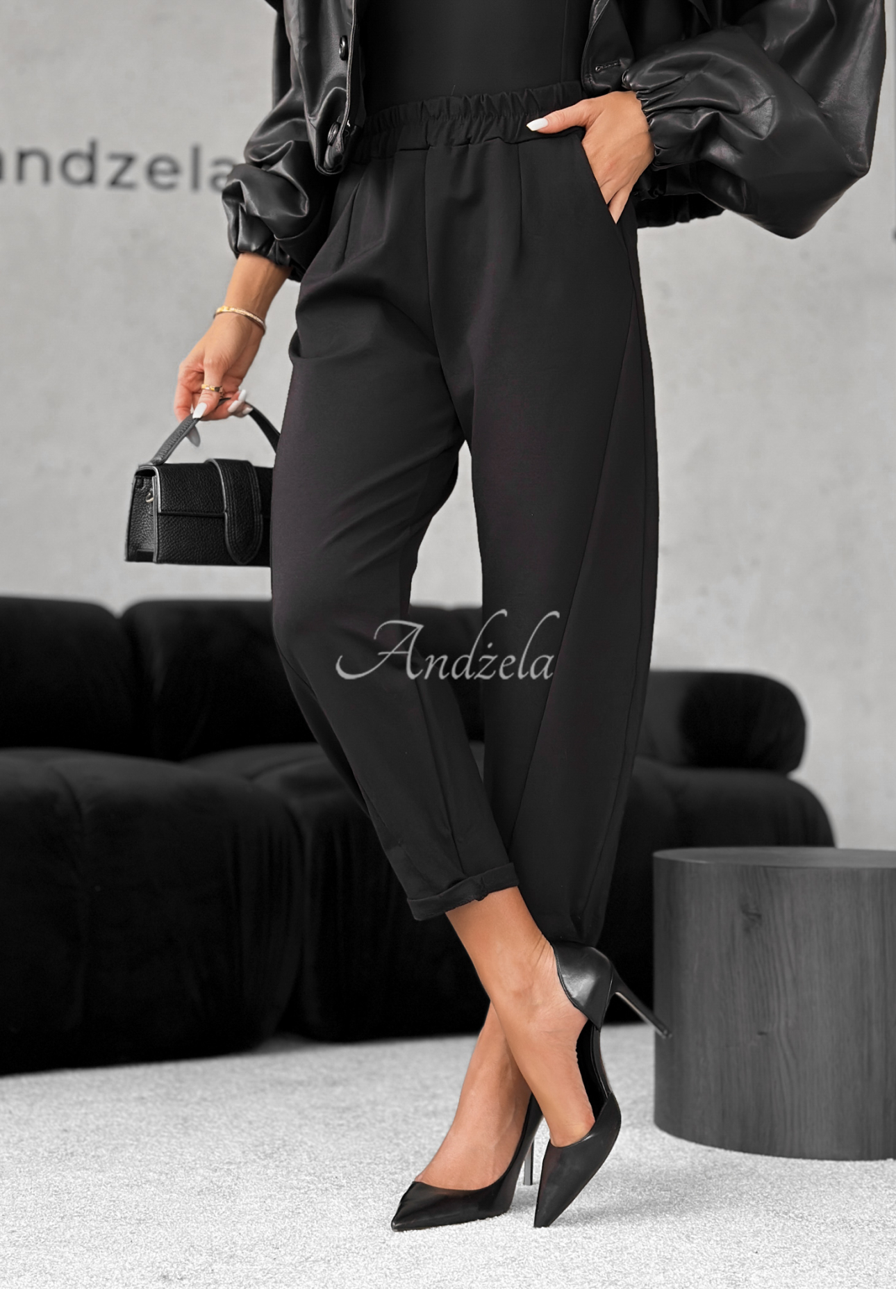 Viskózové nohavice banana It Was Real čierne