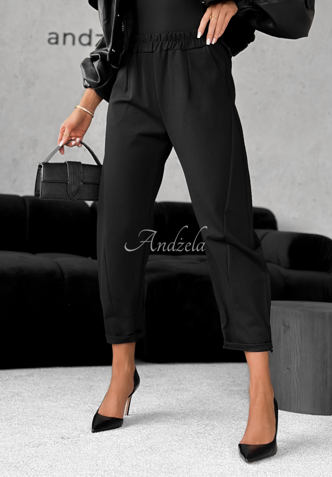 Viskózové nohavice banana It Was Real čierne